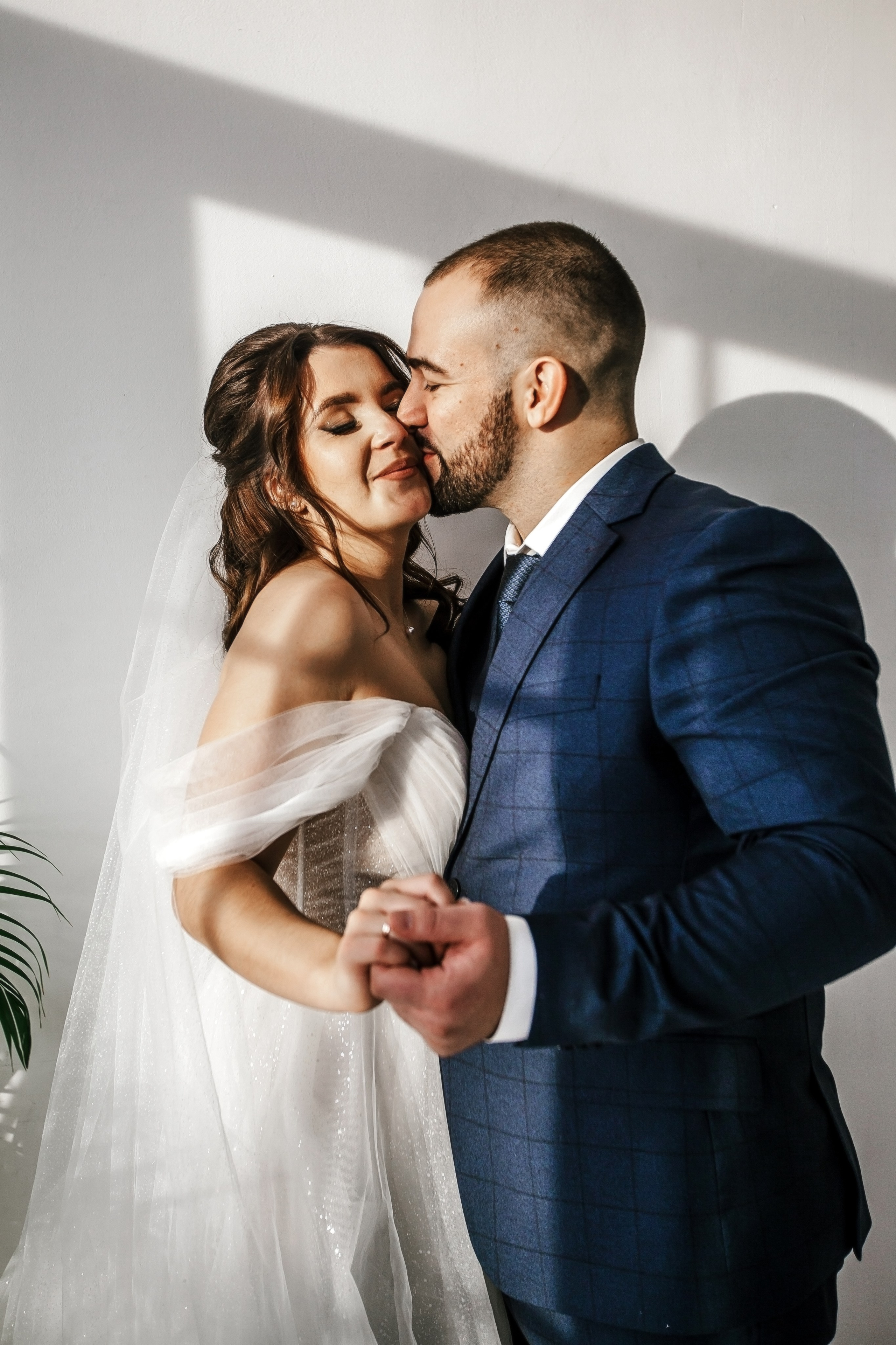 Артур и Дарья 10.12.2022. Фотосъёмка в Барнауле. Свадебный фотограф