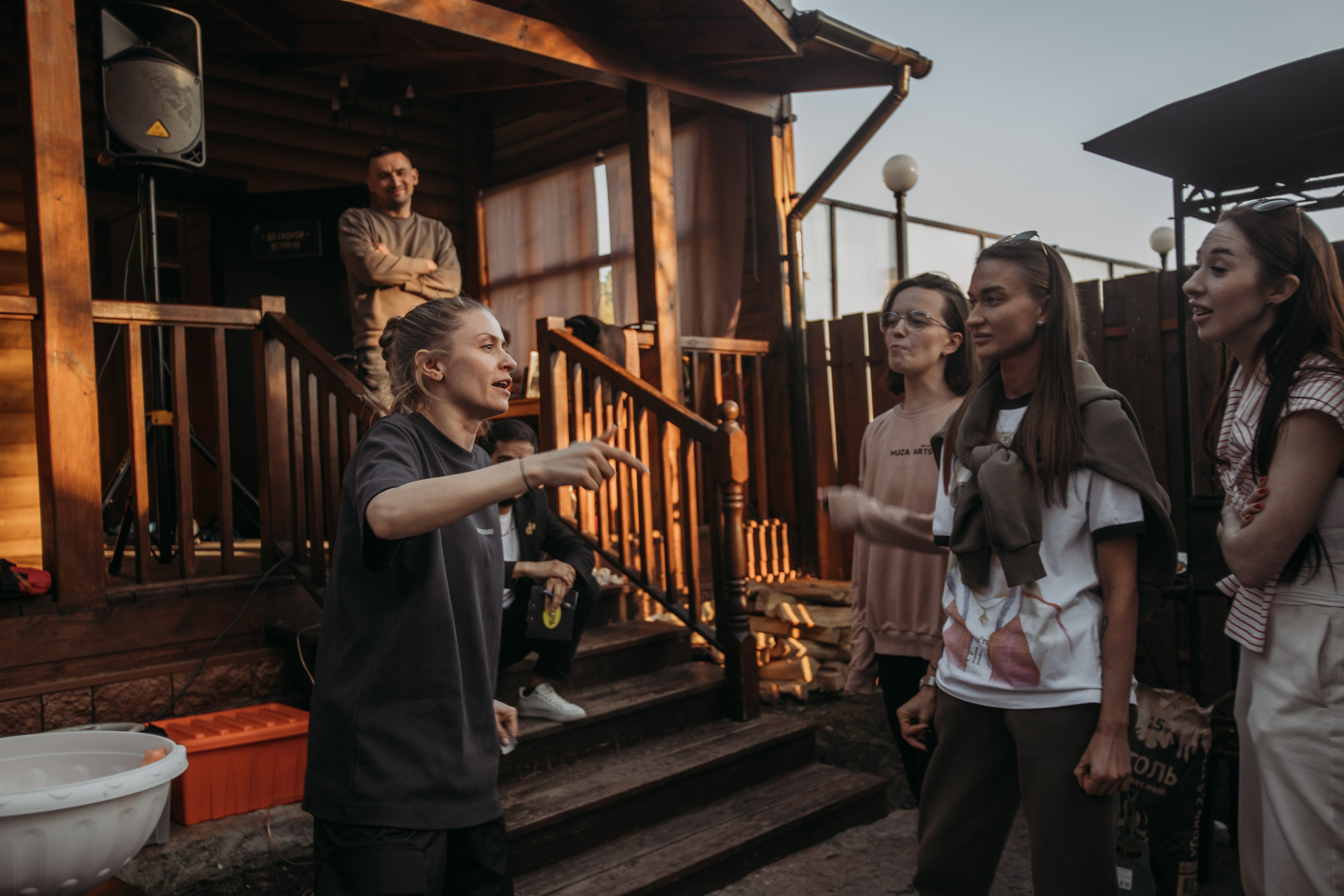 Корпоратив Muza_Arts. Венера Гайн. Репортажный фотограф  Тюмень. Обучение фотографии с 0