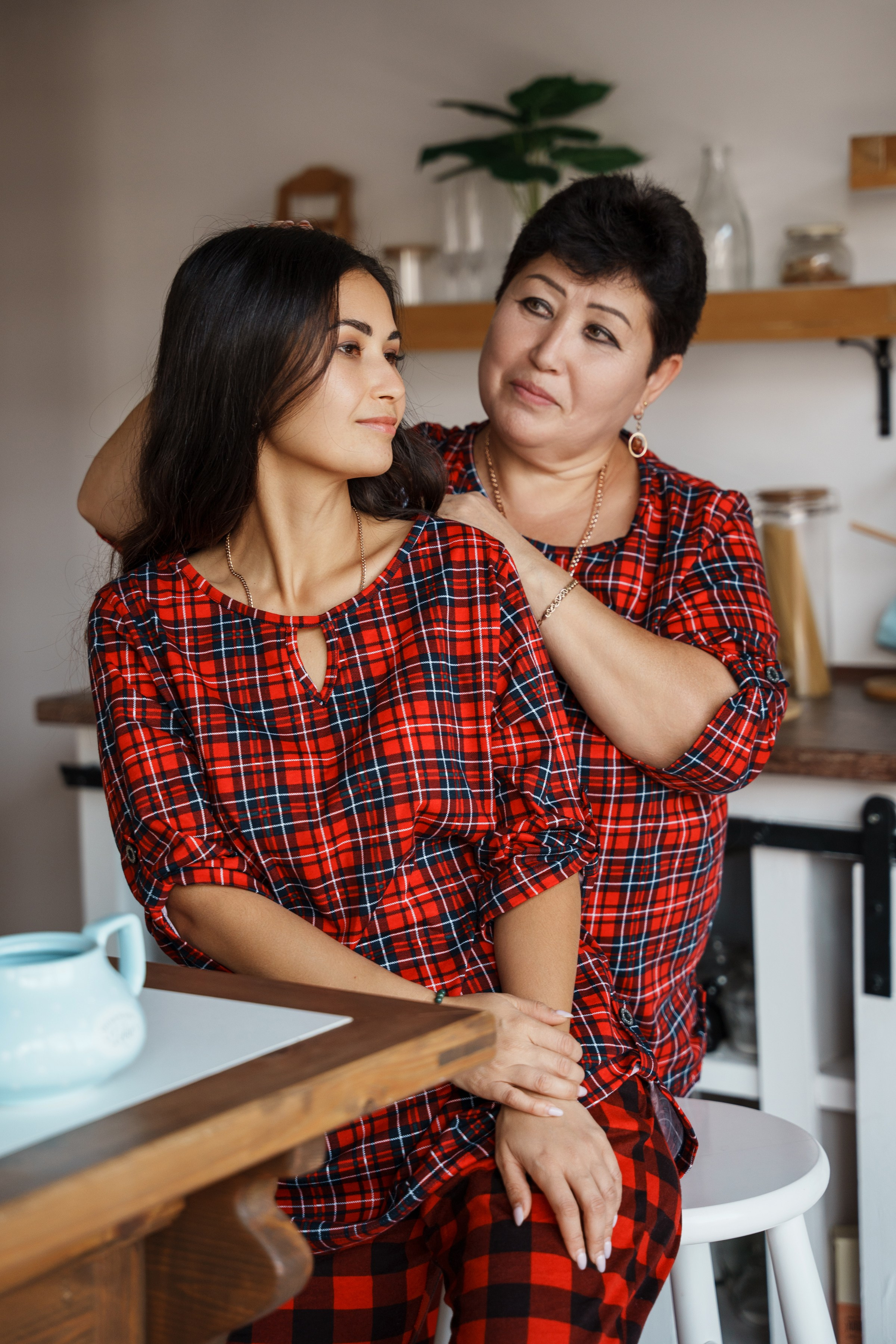 Семейная сьемка в студии с близкими. Ольга Плаксина фотограф в Саратове