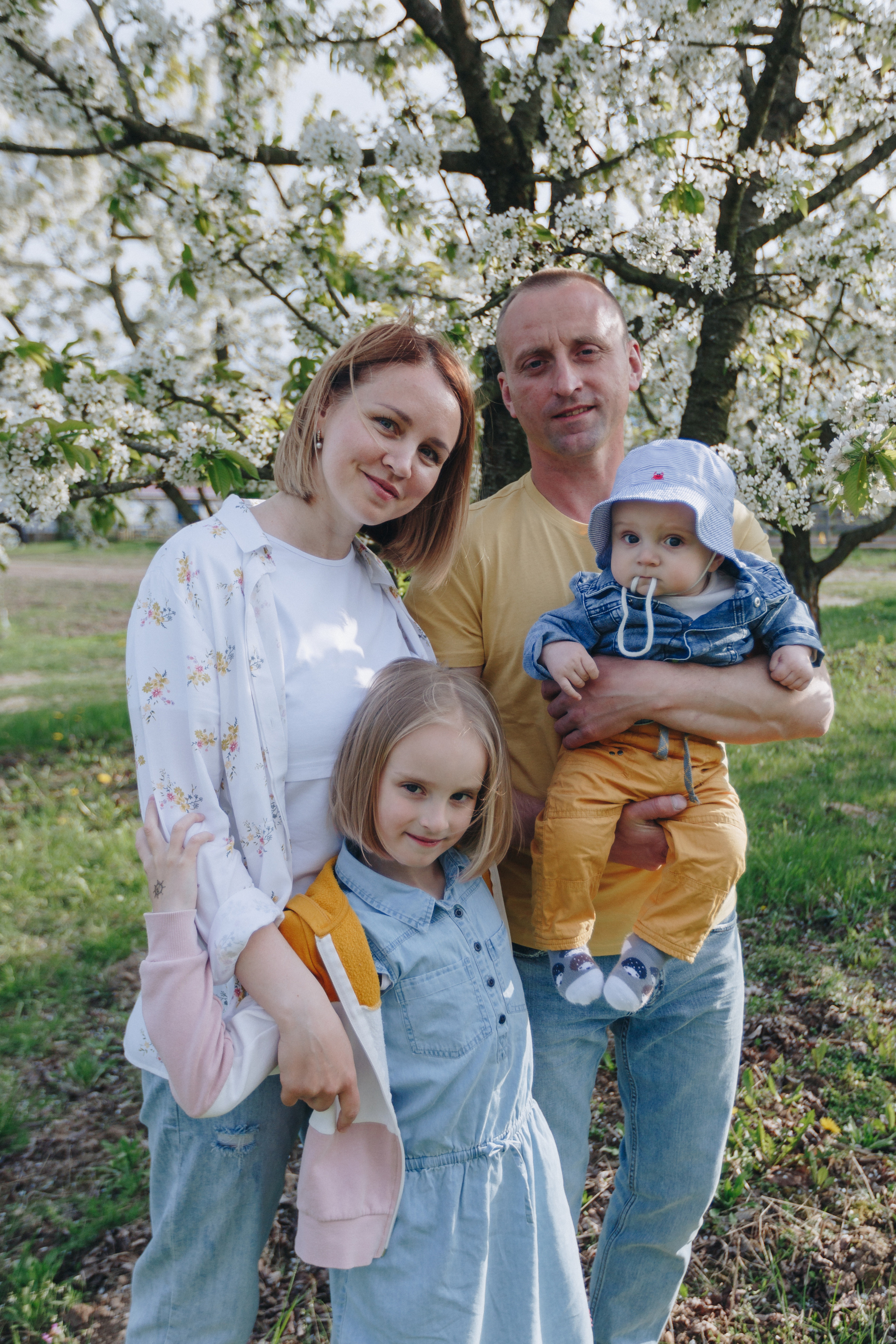 Сады. Свадебный семейный фотограф и видеограф Гомель Минск Беларусь Европа