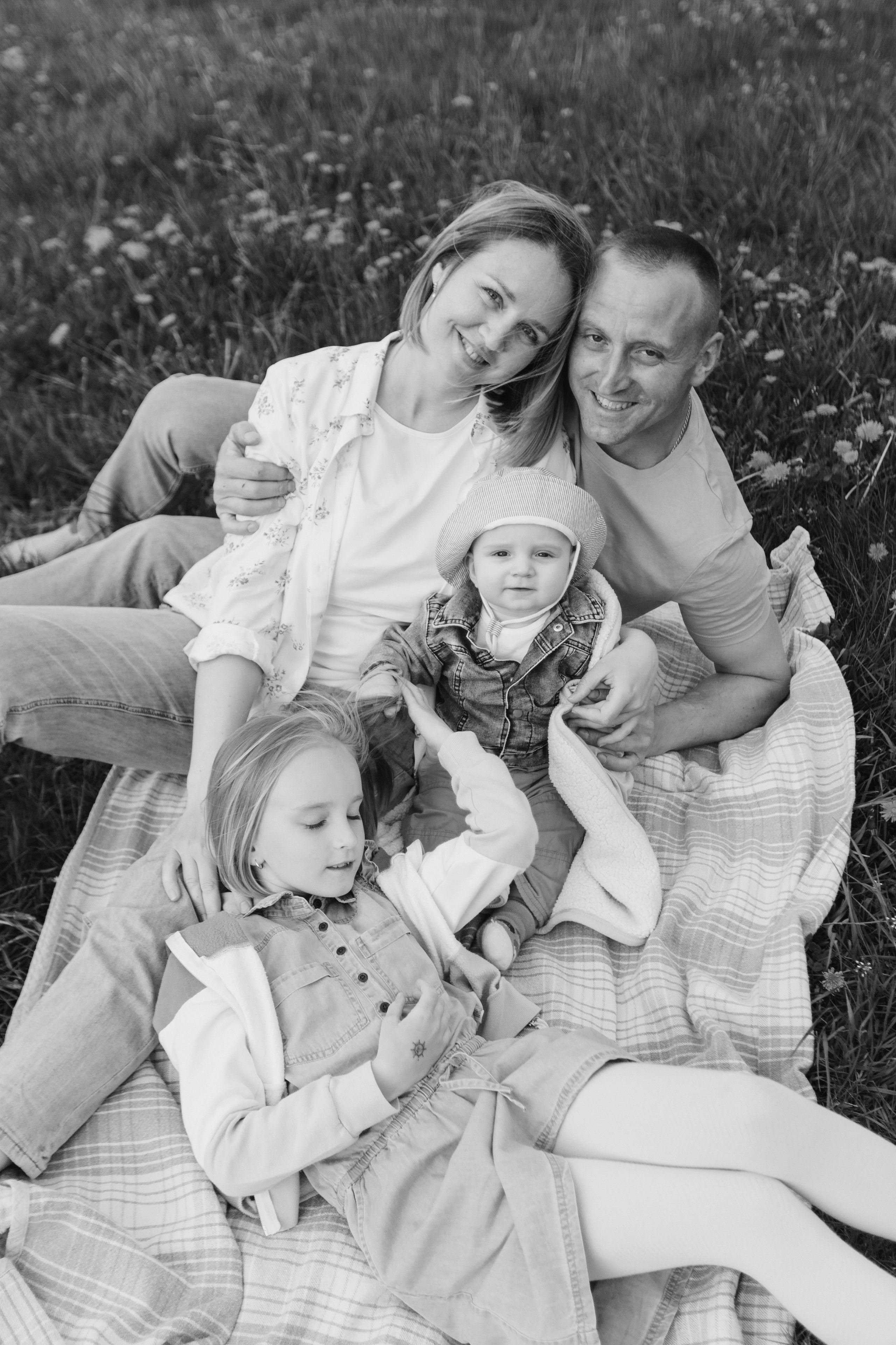 Сады. Свадебный семейный фотограф и видеограф Гомель Минск Беларусь Европа