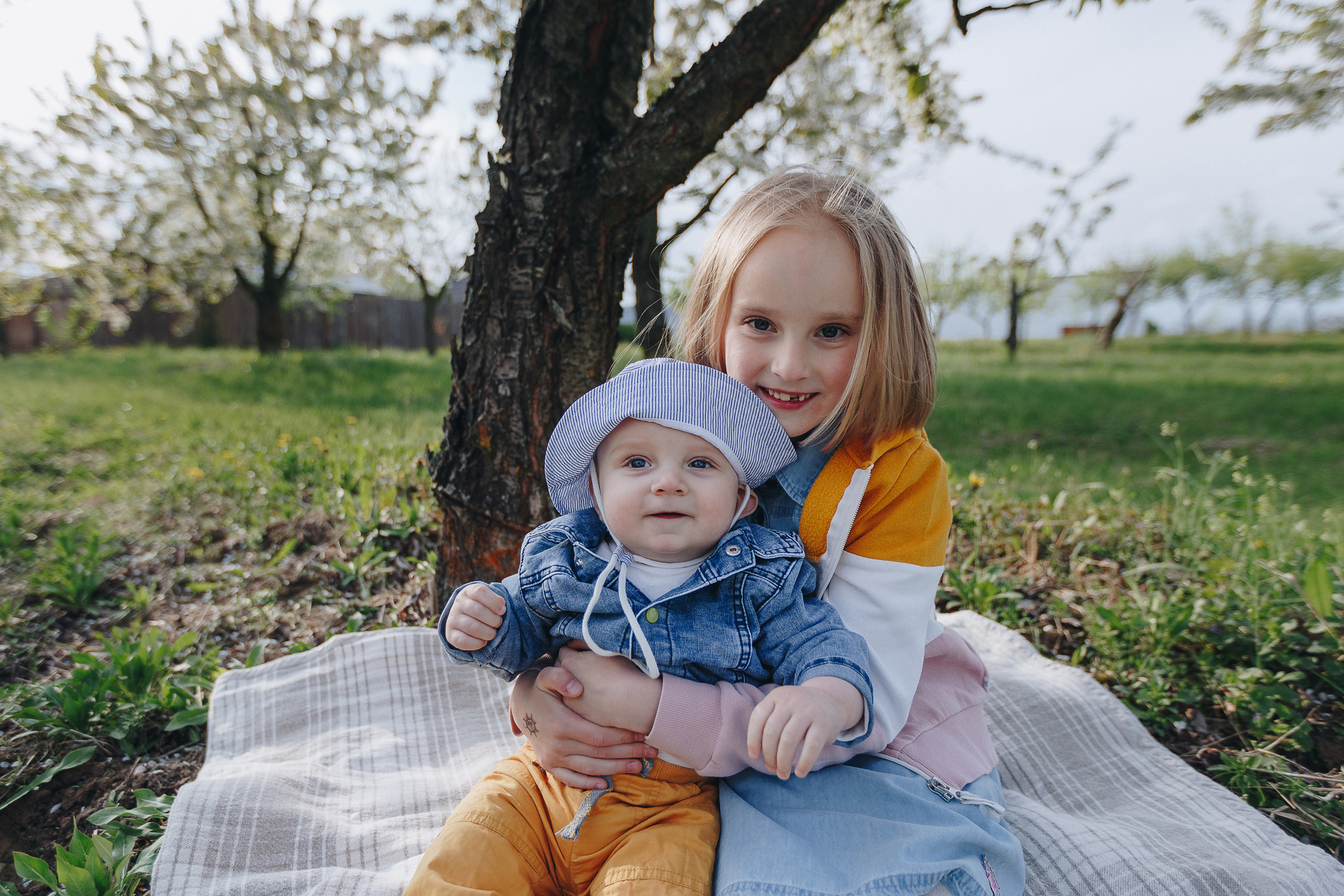 Сады. Свадебный семейный фотограф и видеограф Гомель Минск Беларусь Европа