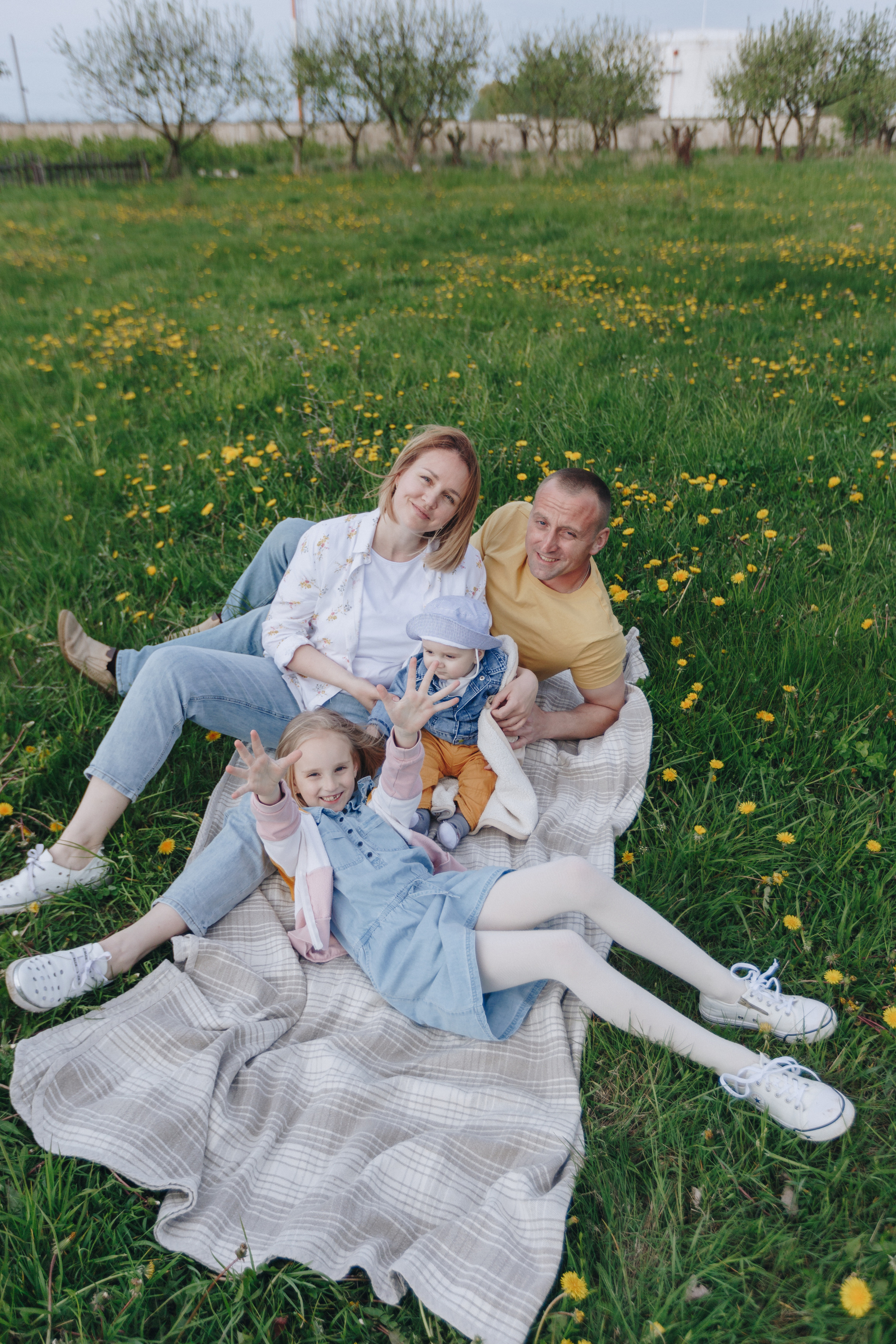 Сады. Свадебный семейный фотограф и видеограф Гомель Минск Беларусь Европа