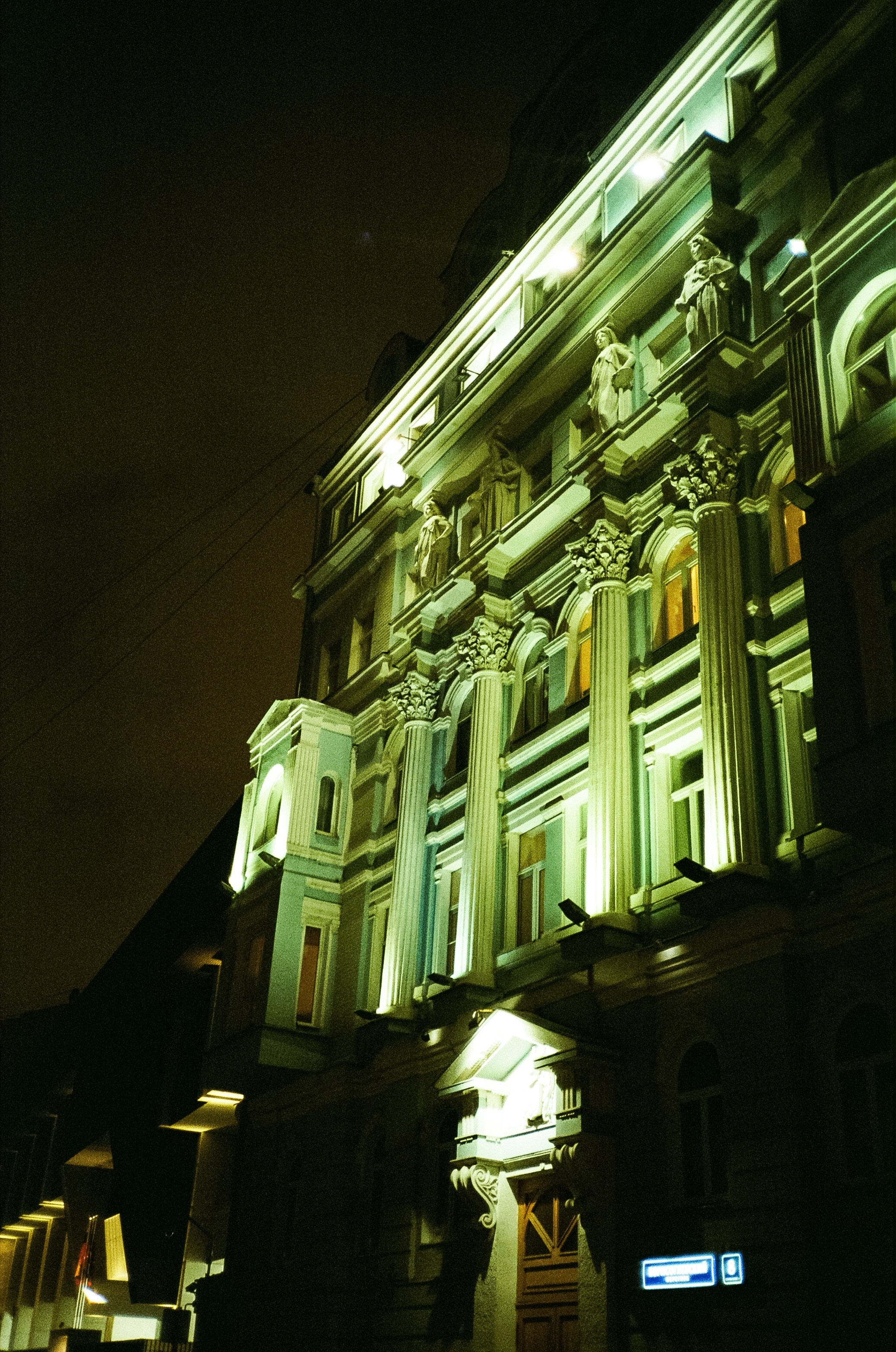 Дом музей Цветаевой — Борисоглебовский переулок, Чистопрудный бульвар / Minolta AF-C