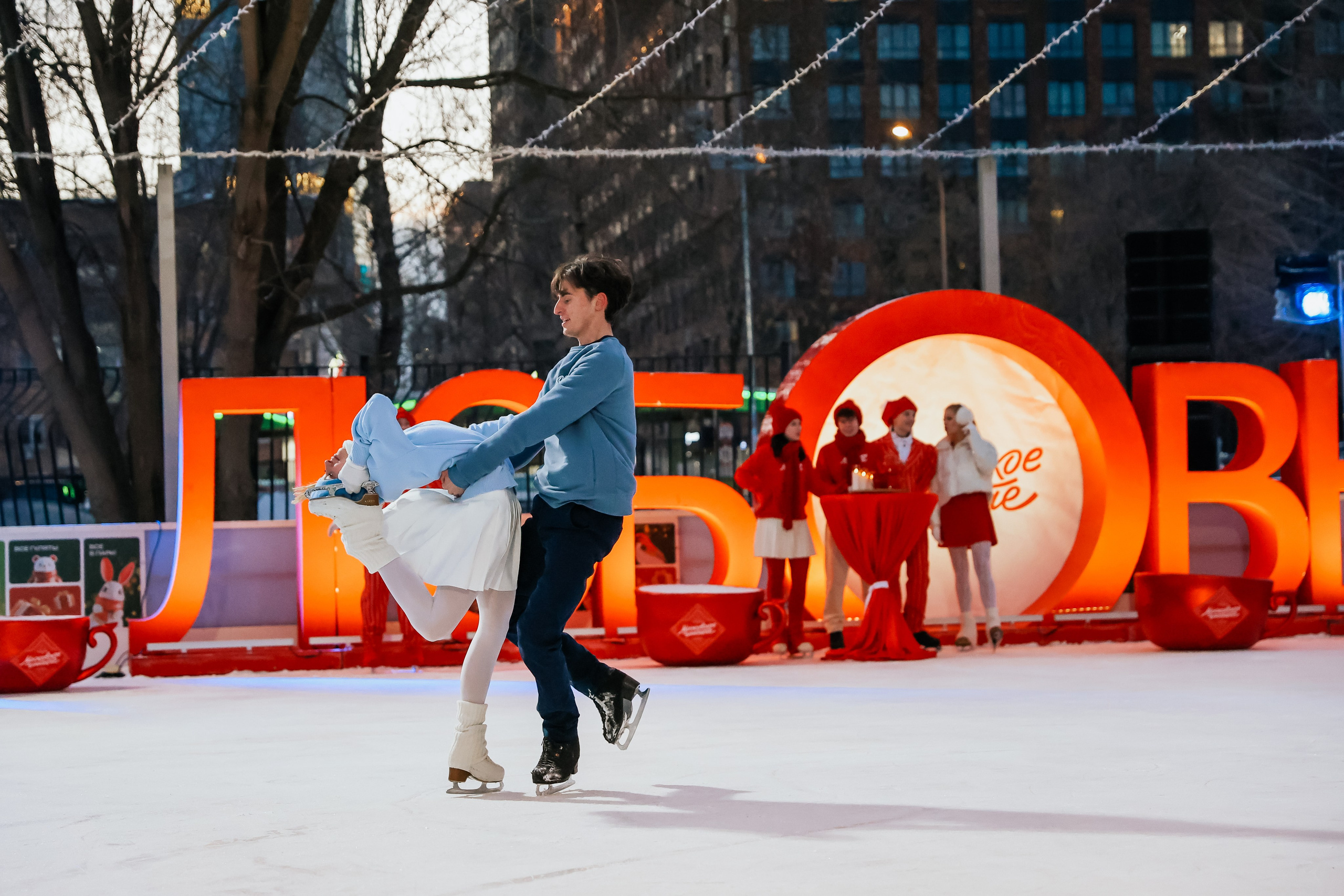 Ледовое шоу Сити каток Московское Чаепитие. Фотограф и видеограф Анна Домашенко