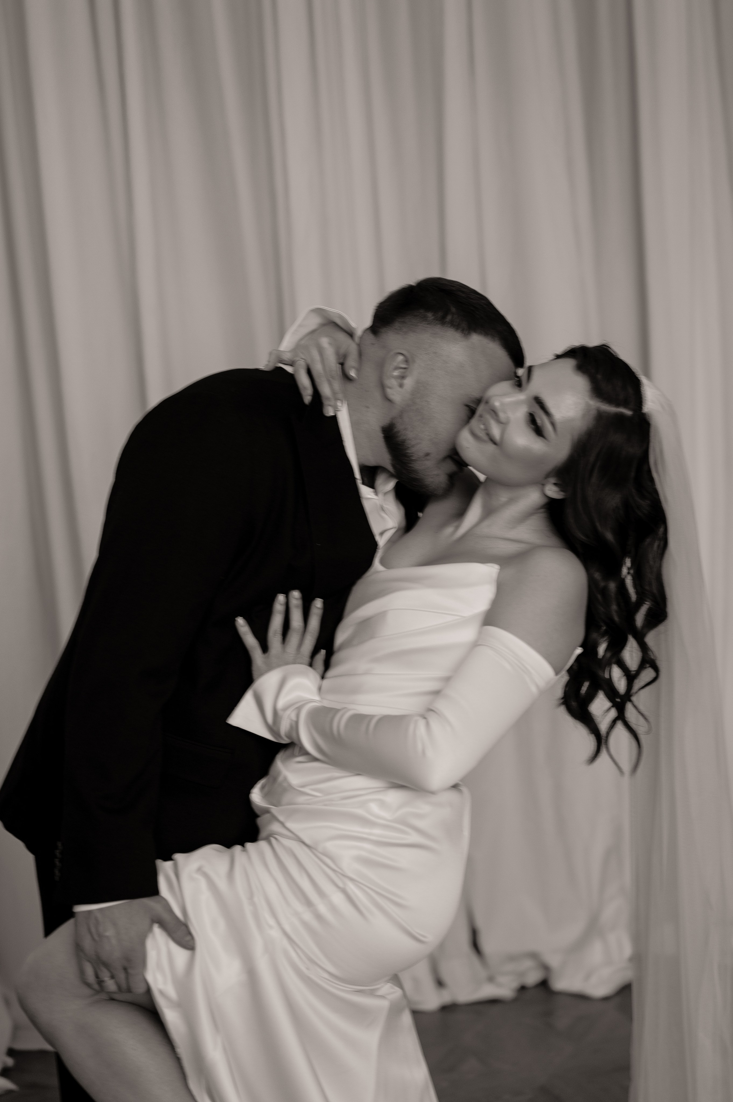 Свадебная фотосессия в студии. Свадебный и семейный фотограф в Краснодаре Алина Мельник