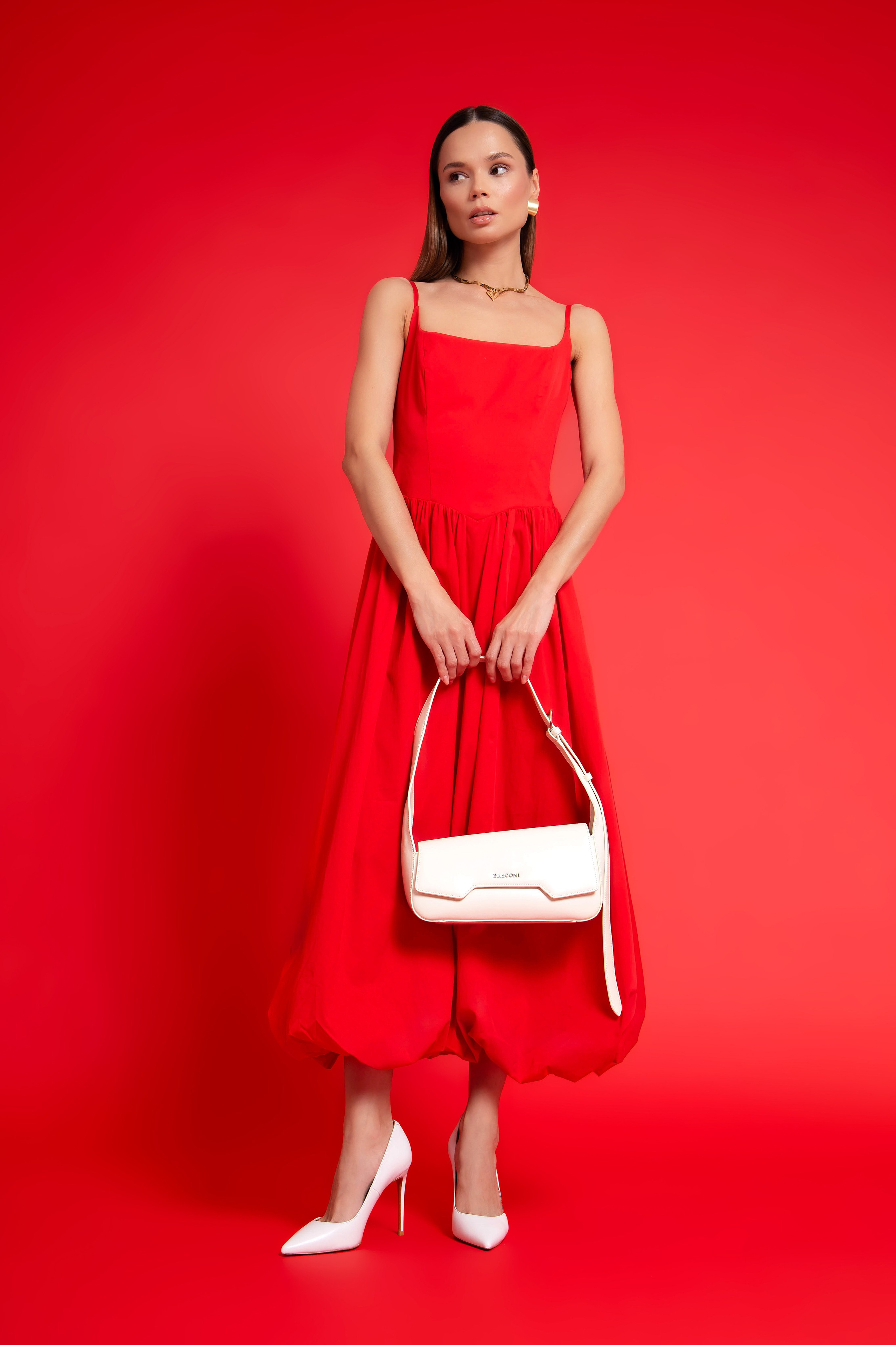 Redline. Предметный фотограф Артём Йома