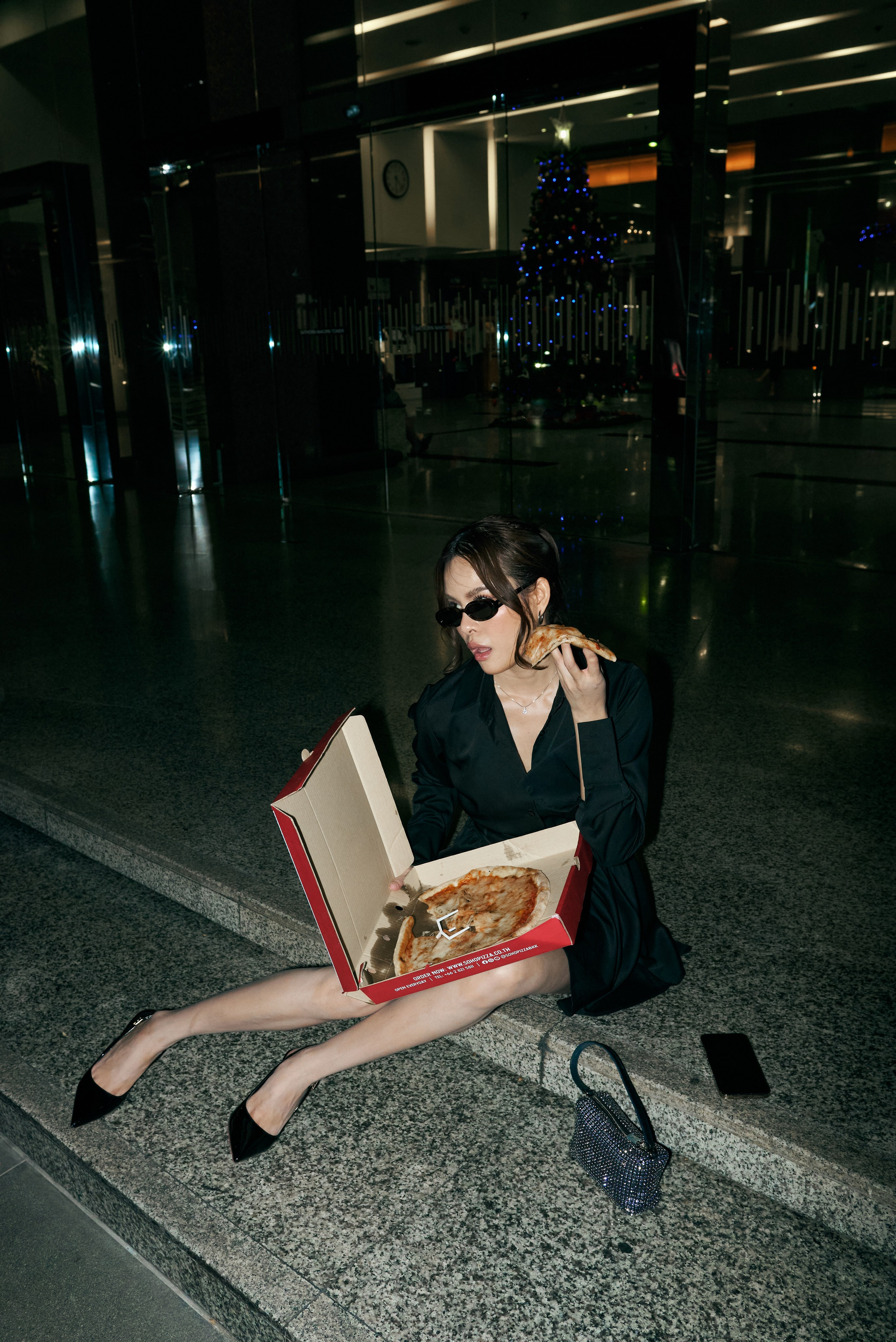 Pizza with Warunya. Photographer Bangkok — Pattaya | фотограф Бангкок — Паттайа