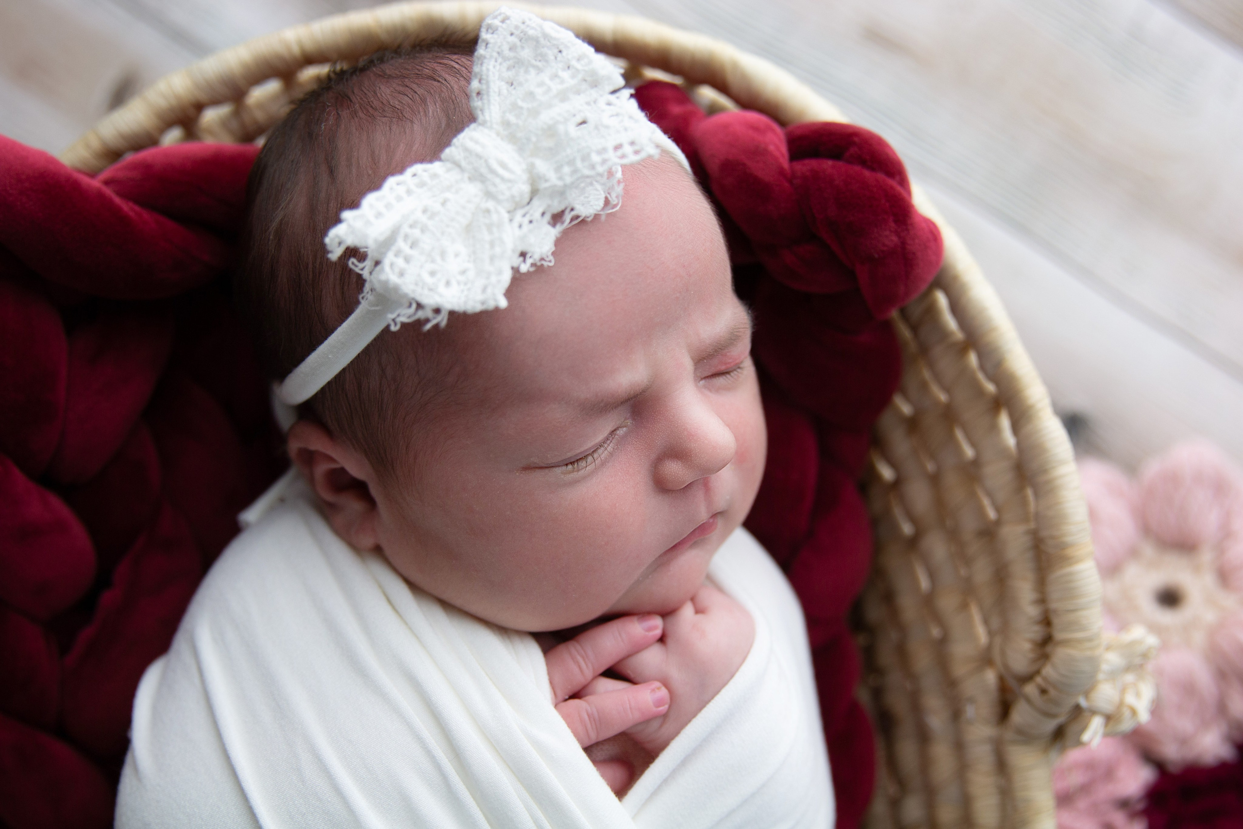 Профессиональная фотосессия новорожденного. Фотограф новорожденных Жуковский Раменское