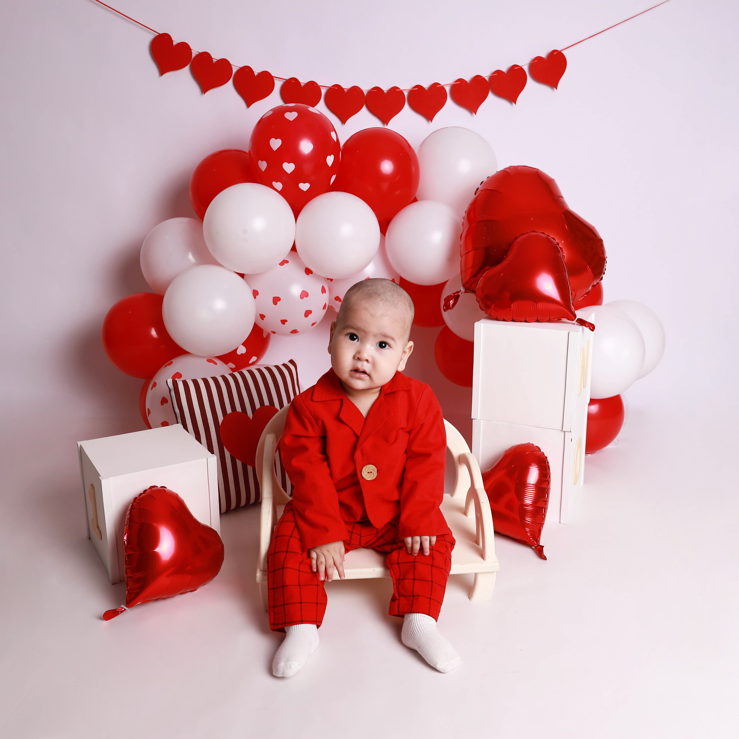 9-12 МЕСЯЦЕВ. Фотограф беременности, новорожденных и детей до года в Астане