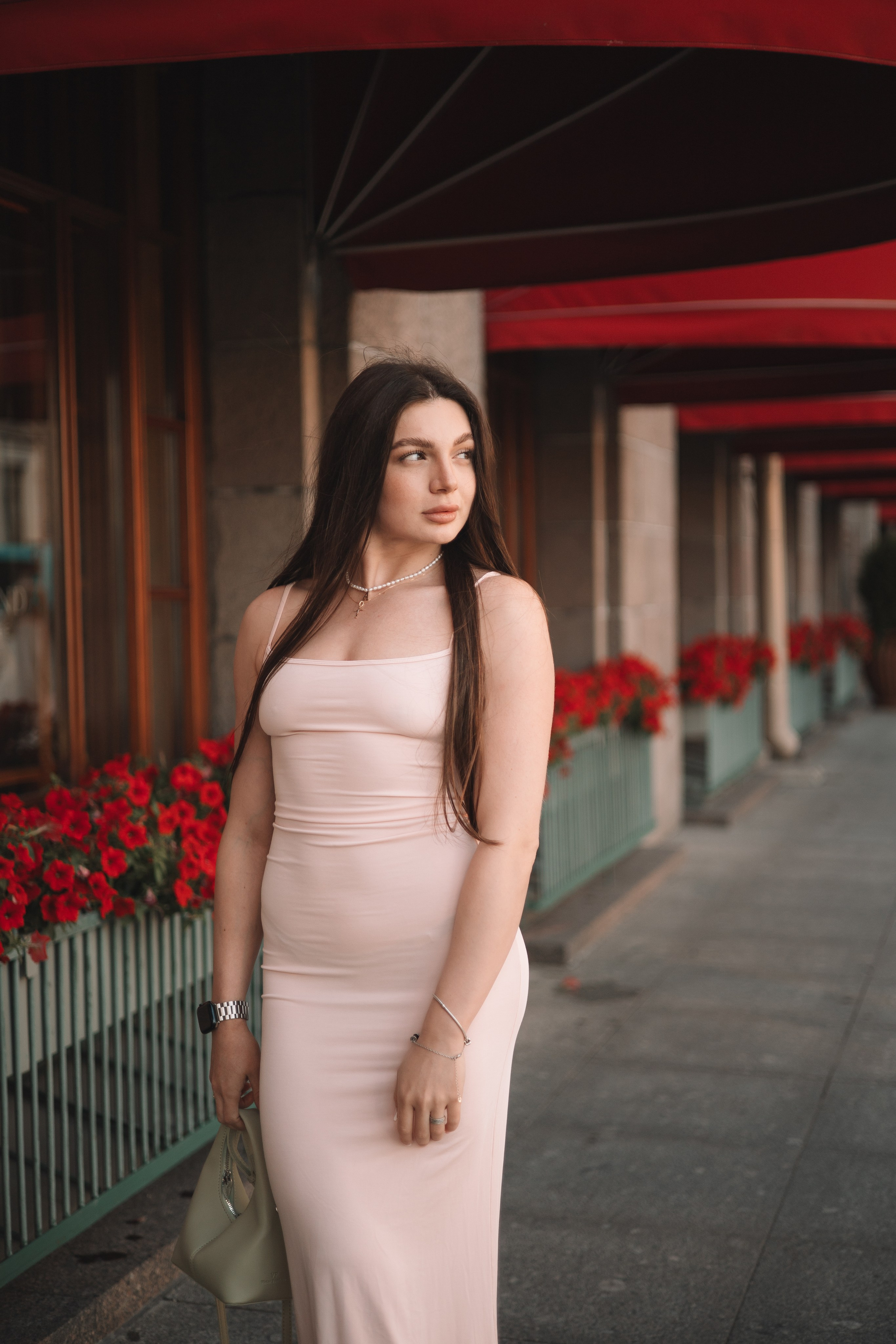 Ариана. Семейный фотограф в Санкт-Петербурге. Запечатление мгновений и ярких воспоминаний в Вашей жизни