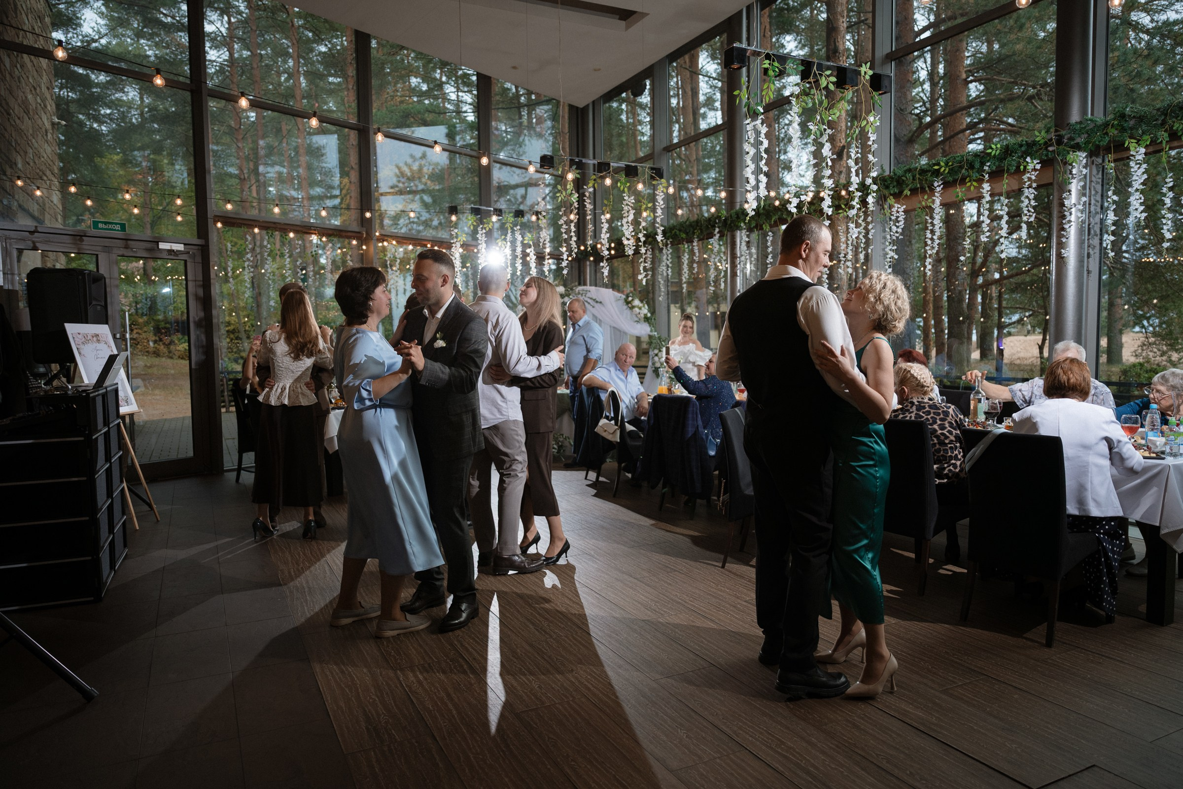 Свадебный ужин в ресторане Атлантис на Финском заливе