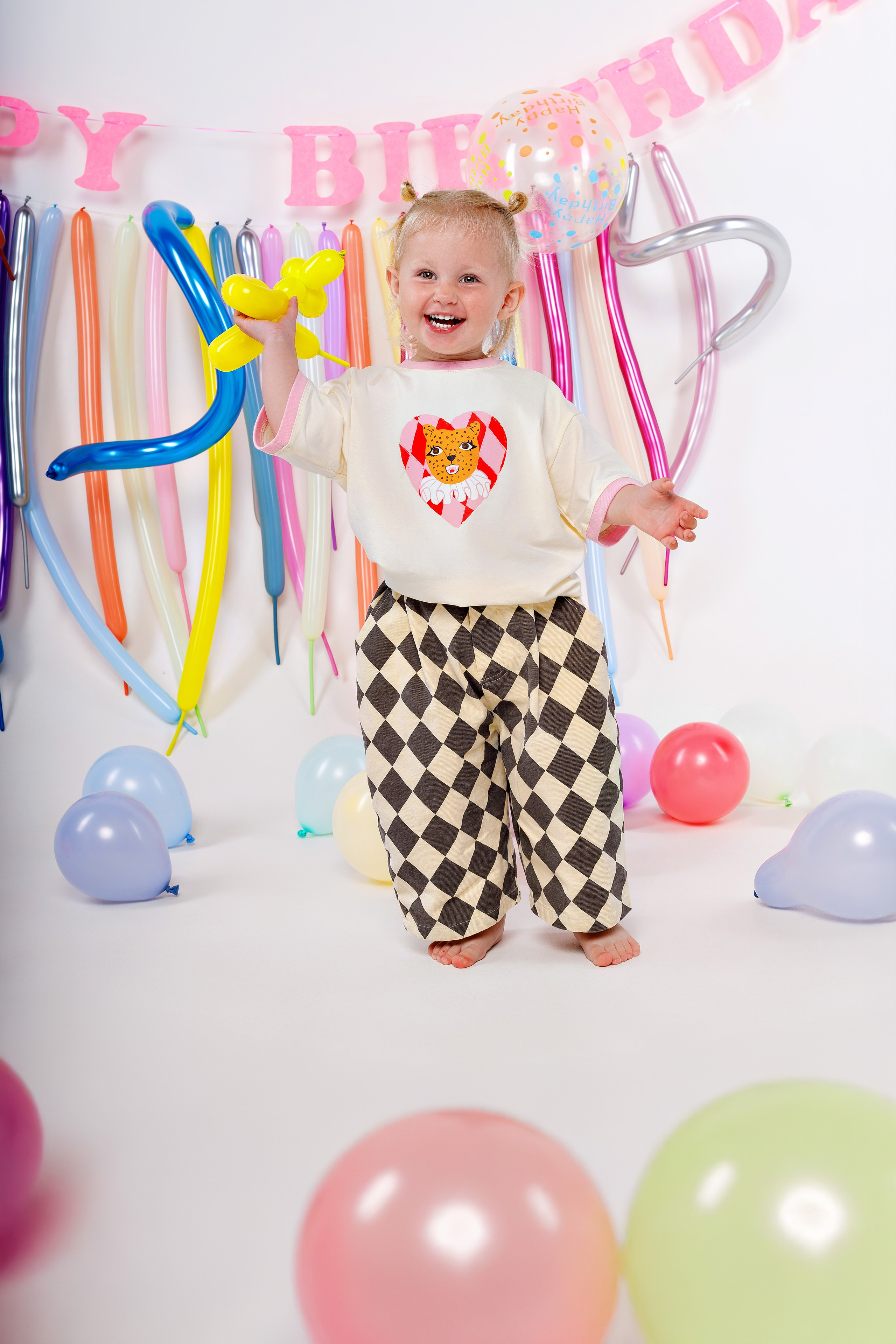 Детская фотосессия на 2 года в Сочи. Детский студийный фотограф Сочи