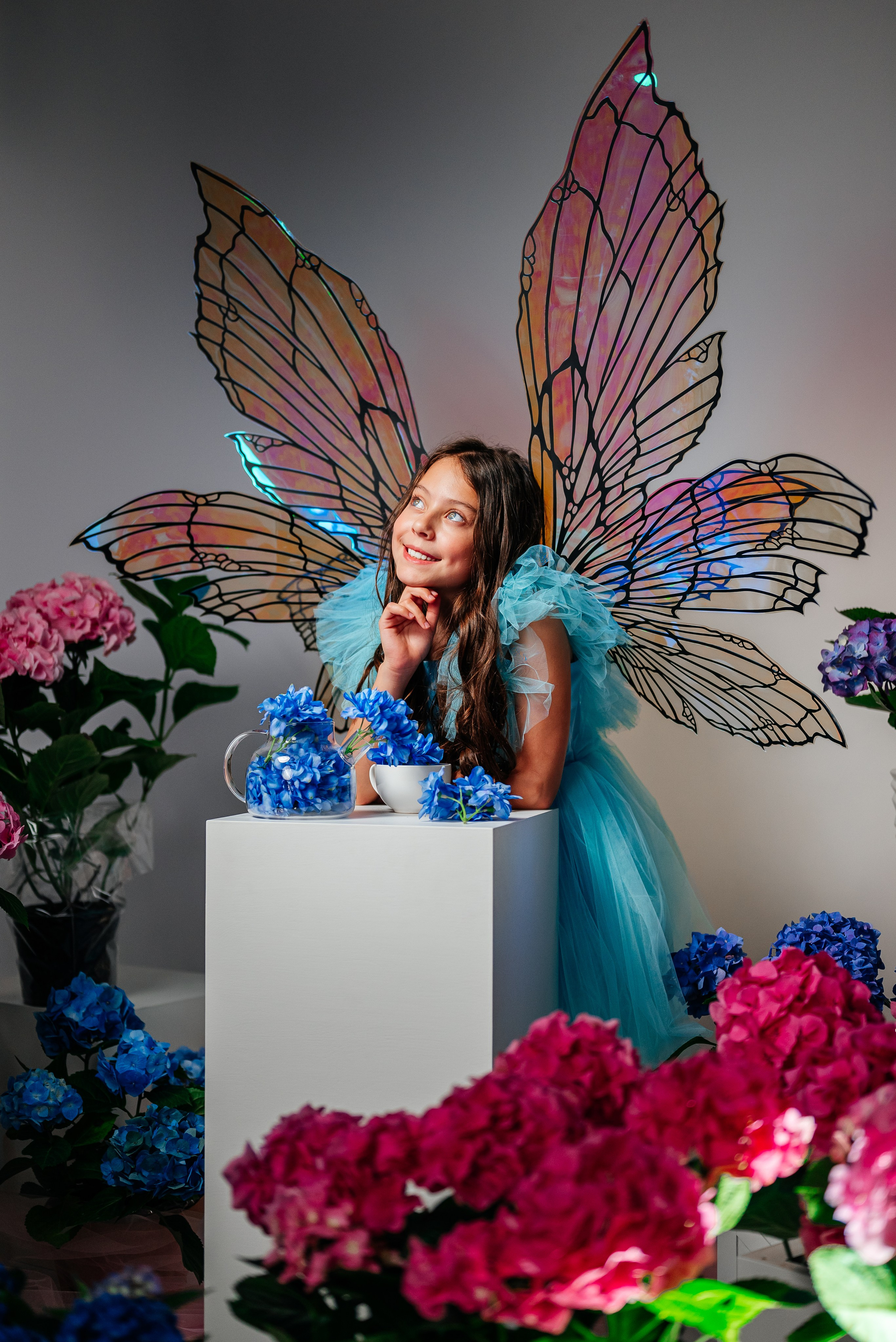 Вероника и гортензии. Семейный фотограф в Краснодаре