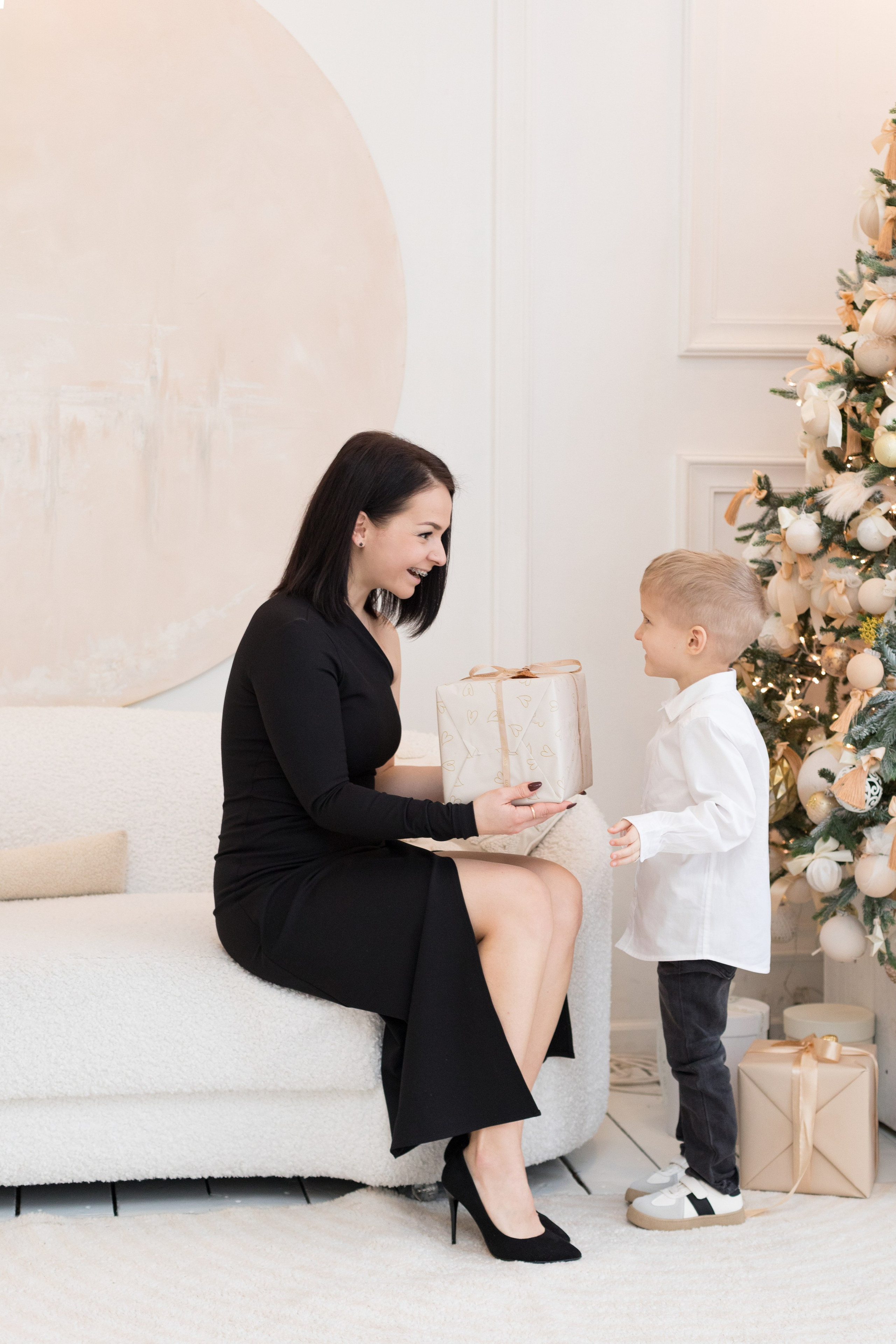 Новогодняя фотосессия Вероники и Феди. Детский и контент фотограф Надя Волкова Санкт-Петербург