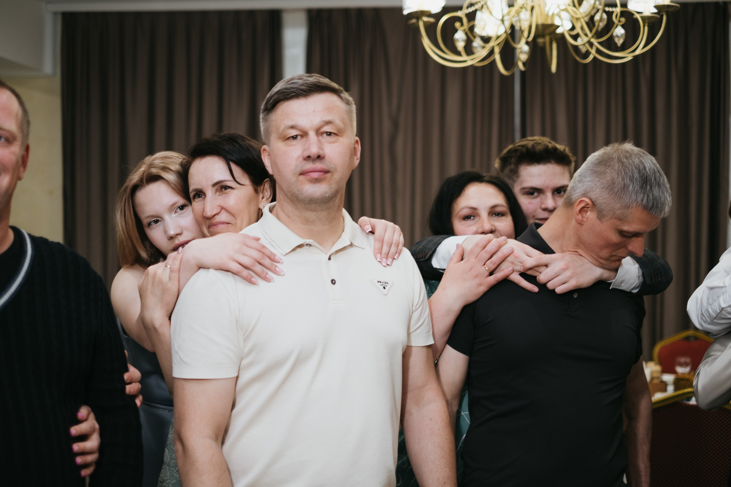 Выпускной 11 класс школы № 30. Свадебный и репортажной фотограф Денис Ожигин в Краснодаре и Краснодарском крае