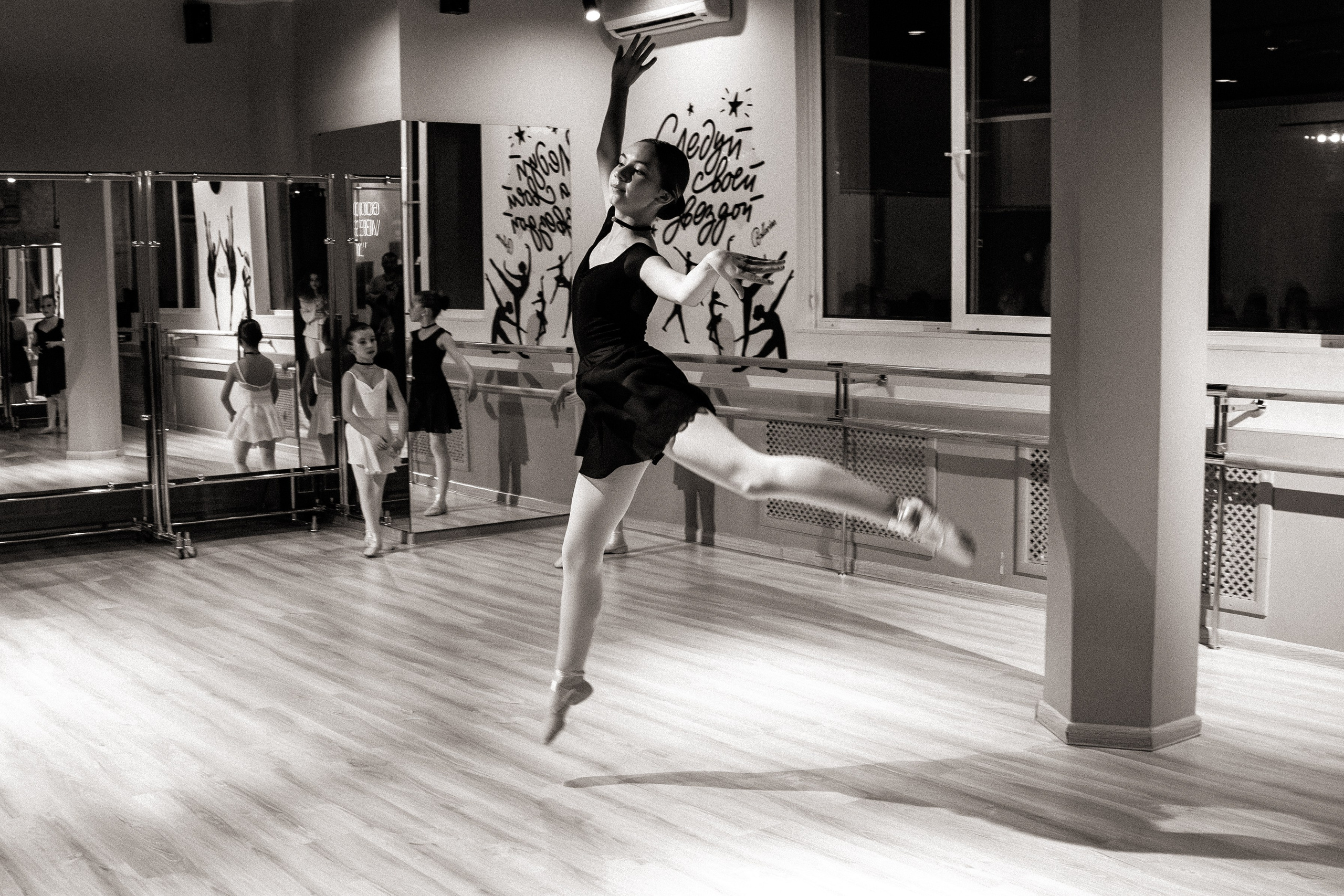 Балетная SТУДИЯ. Легкая фотография