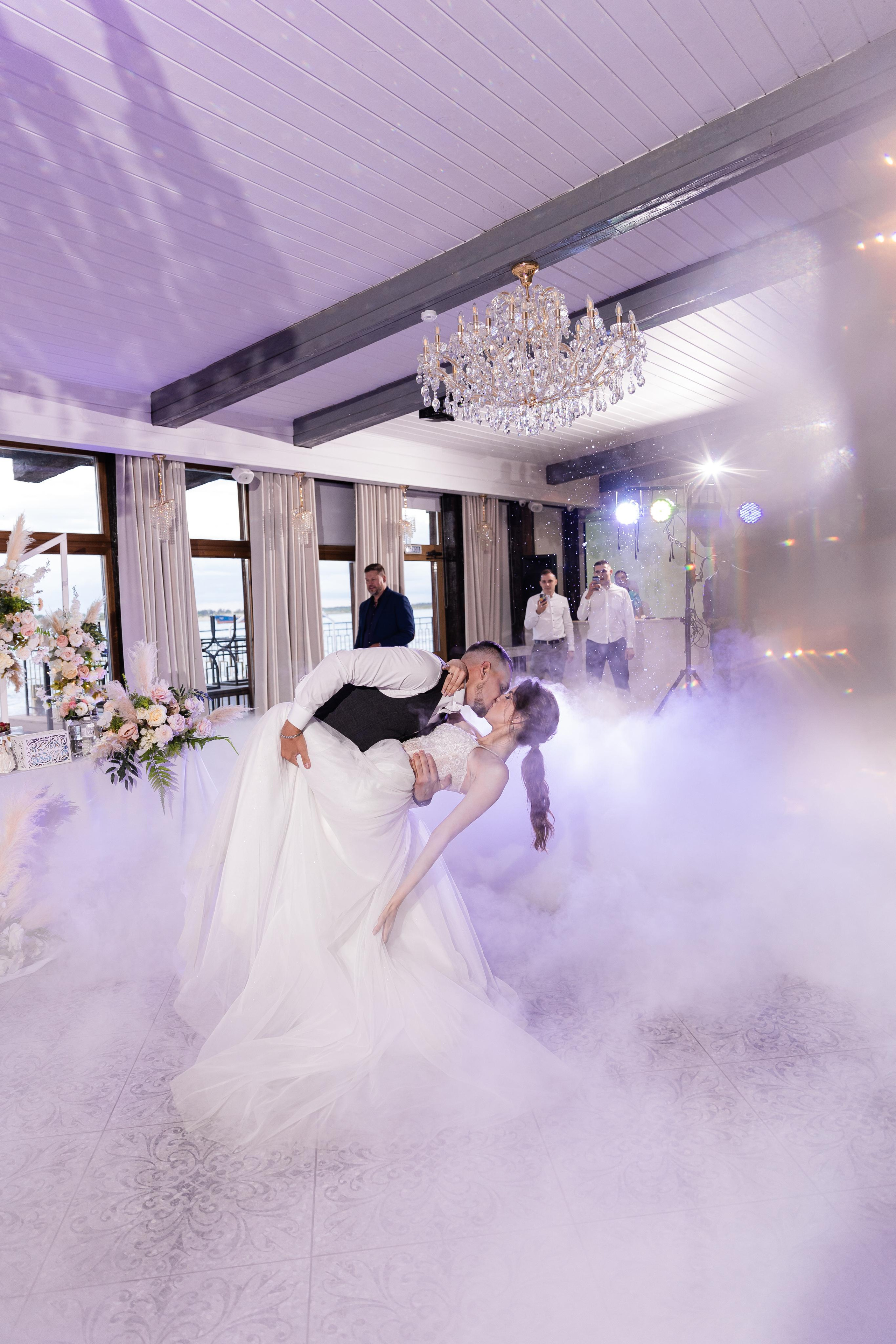 Ирина и Виктор. Свадебный и семейный фотограф