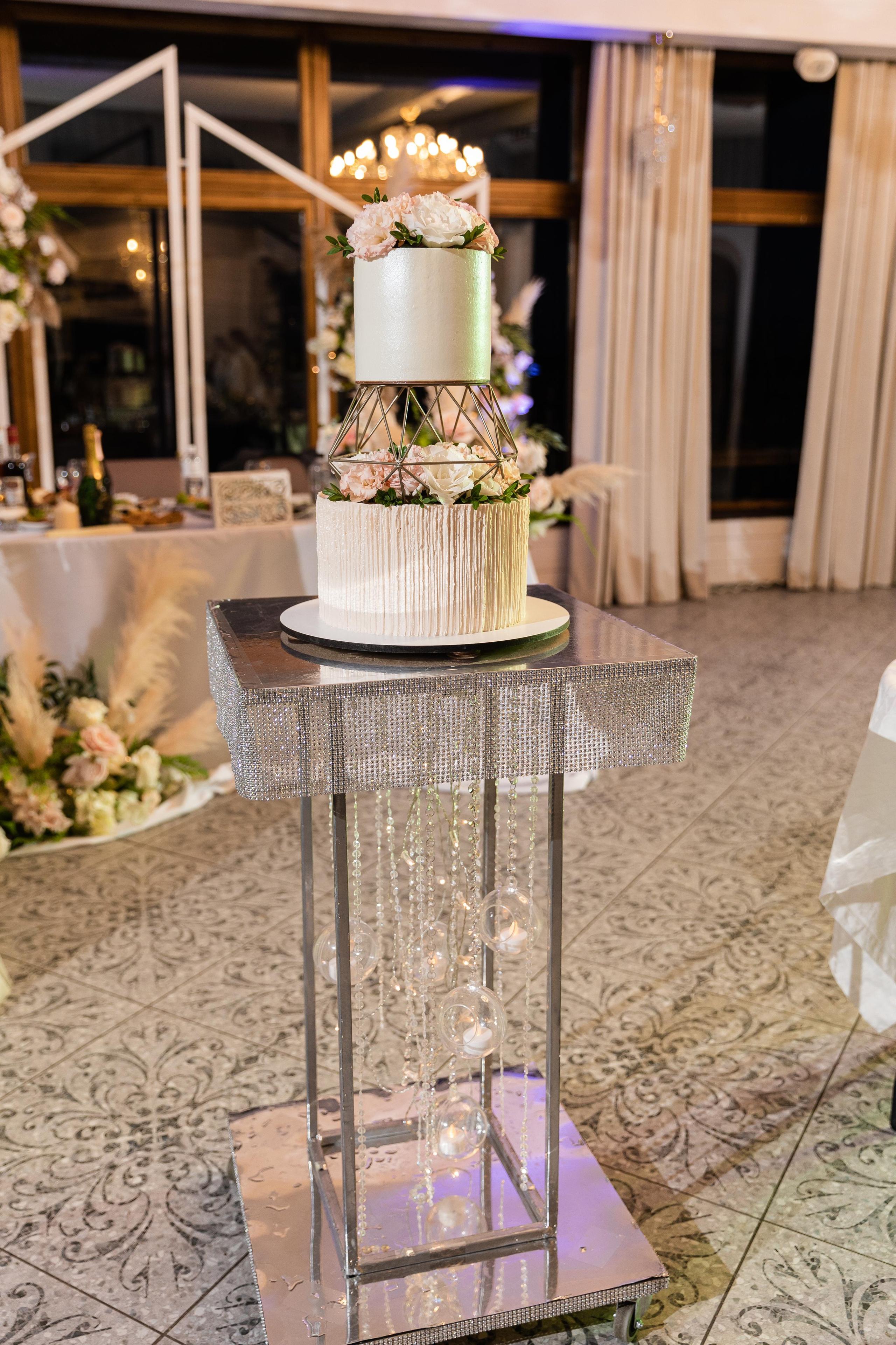 Ирина и Виктор. Свадебный и семейный фотограф