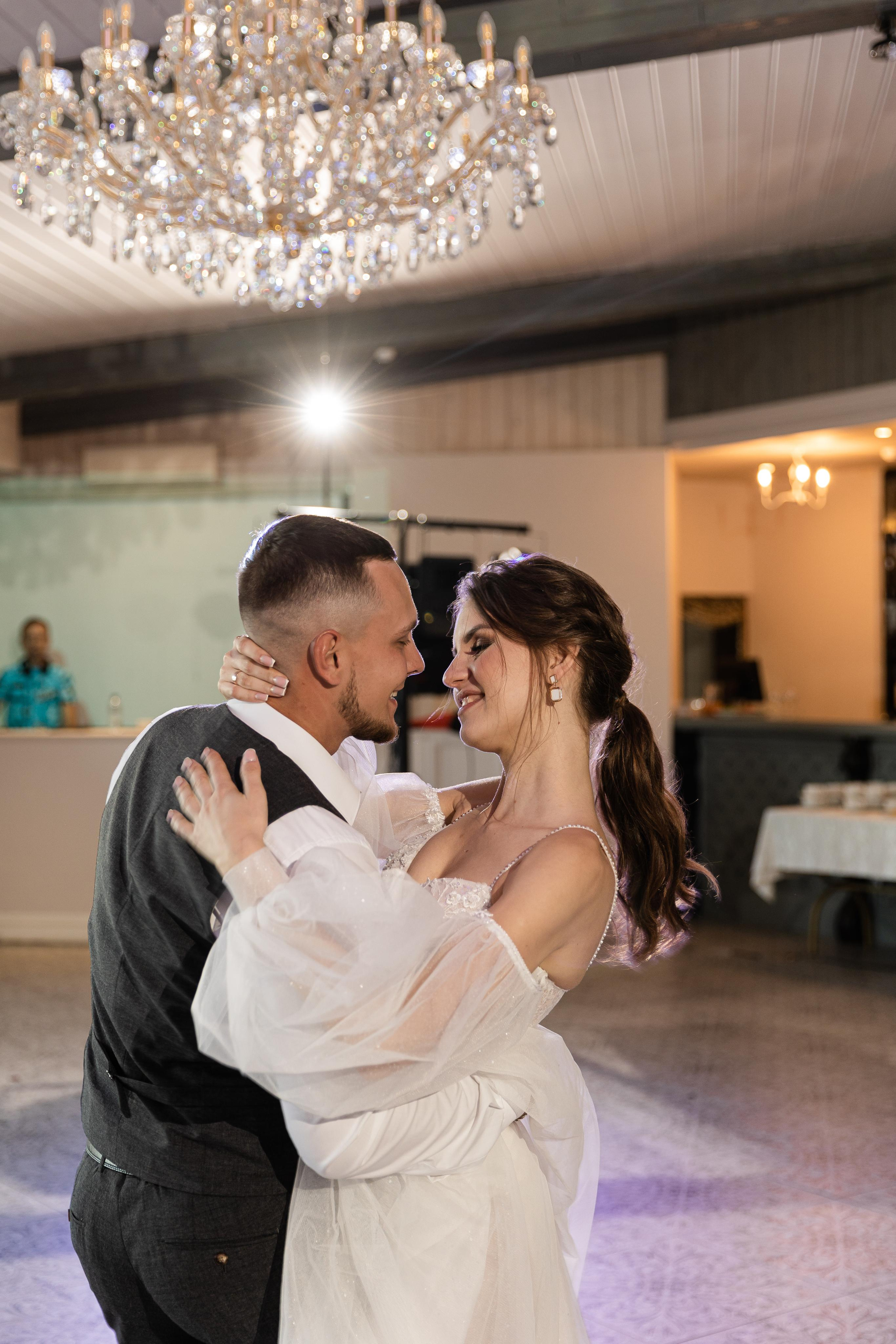 Ирина и Виктор. Свадебный и семейный фотограф