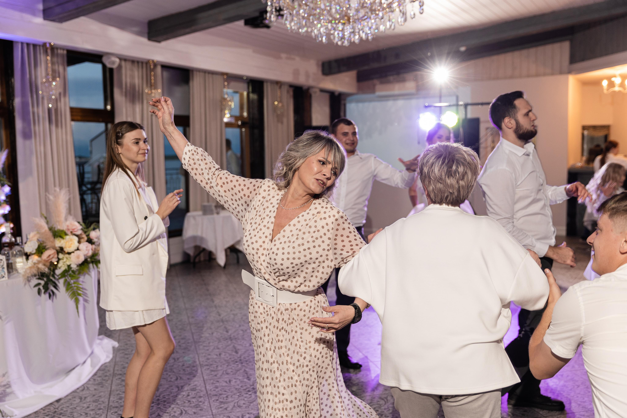 Ирина и Виктор. Свадебный и семейный фотограф