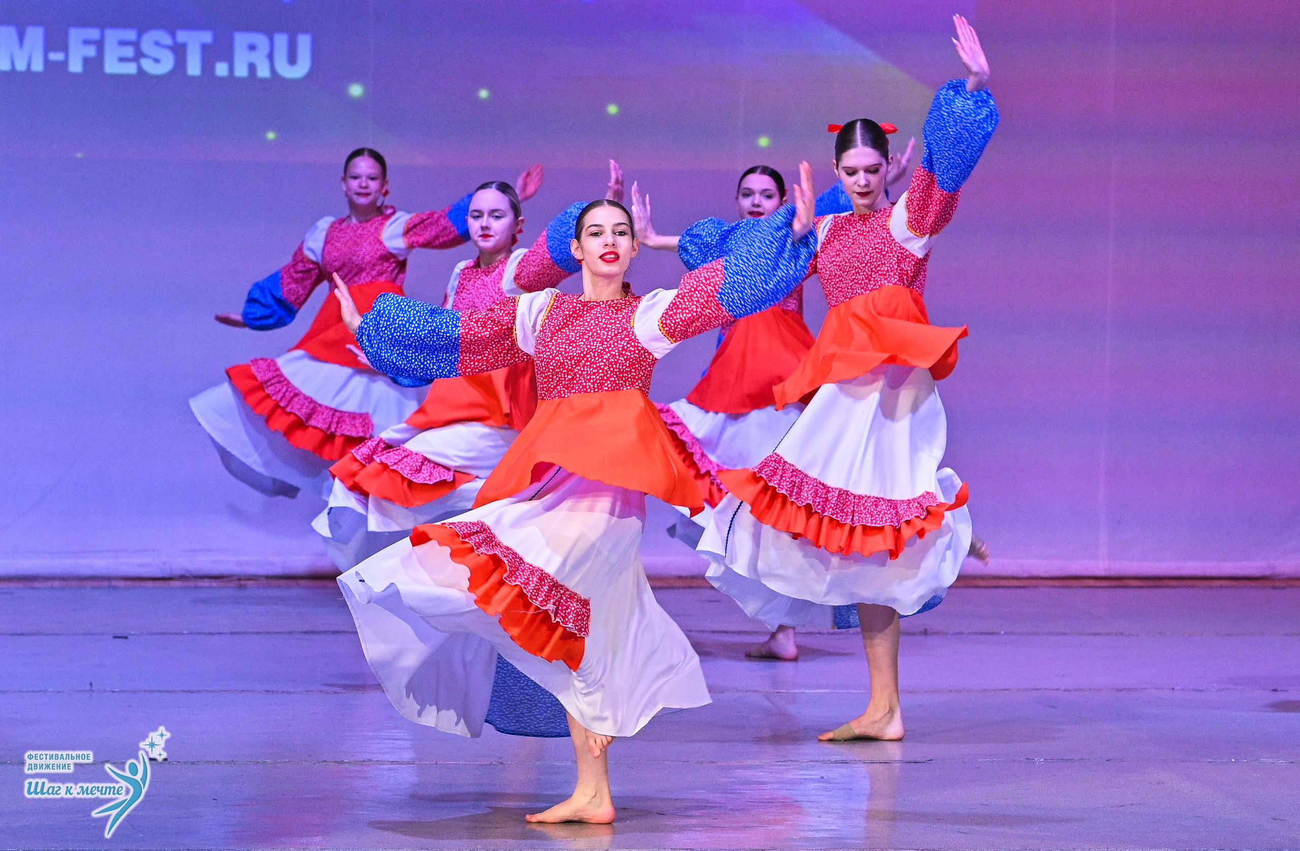 29.11.2025 Фестивальное движение «Шаг к мечте» г. Петрозаводск. Медиастудия Фото Концепт