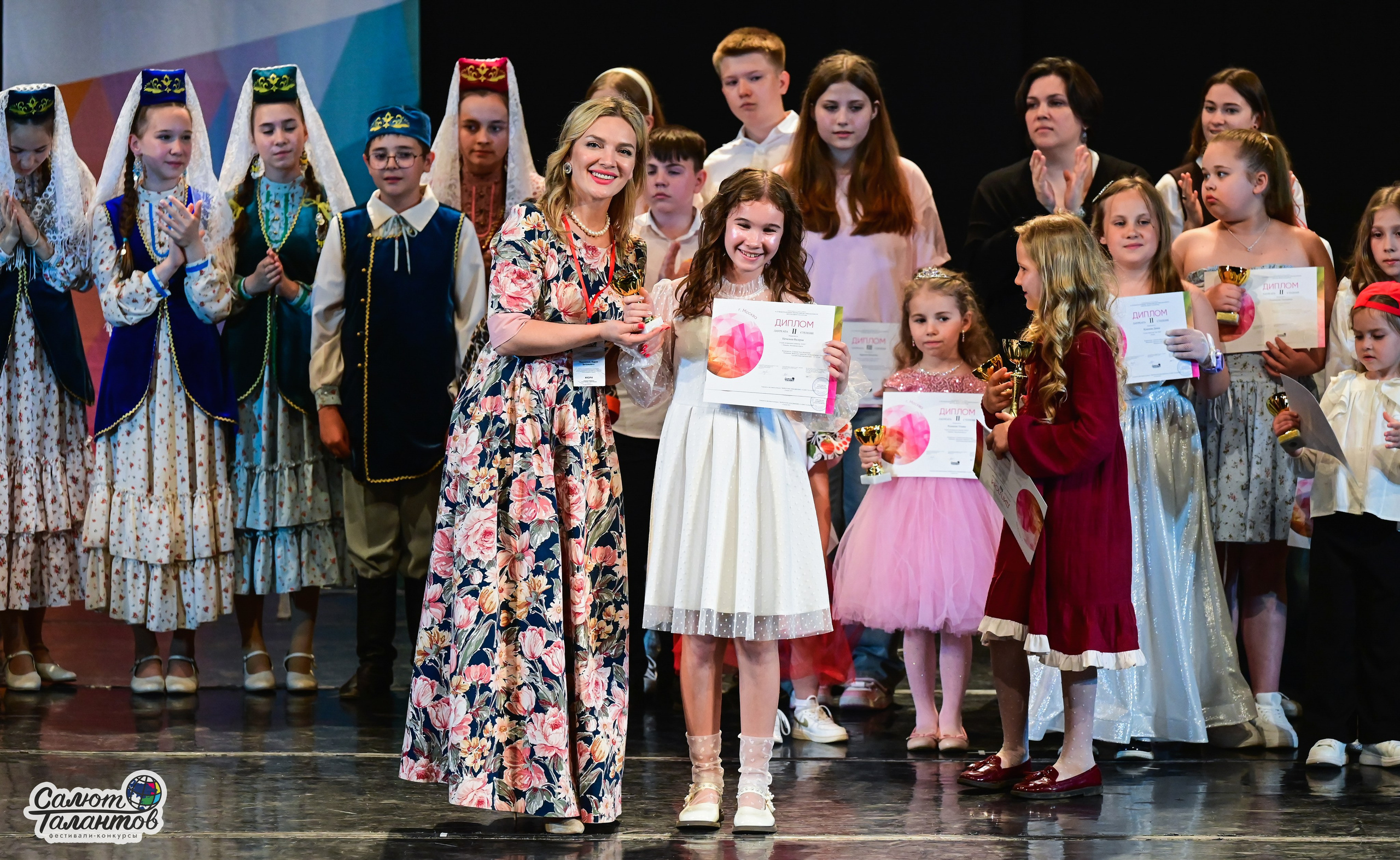 14.06.2025 «Салют Талантов» 41-й Международный фестиваль-конкурс «МОСКВА ВЕРИТ ТАЛАНТАМ» г. Москва. Медиастудия Фото Концепт