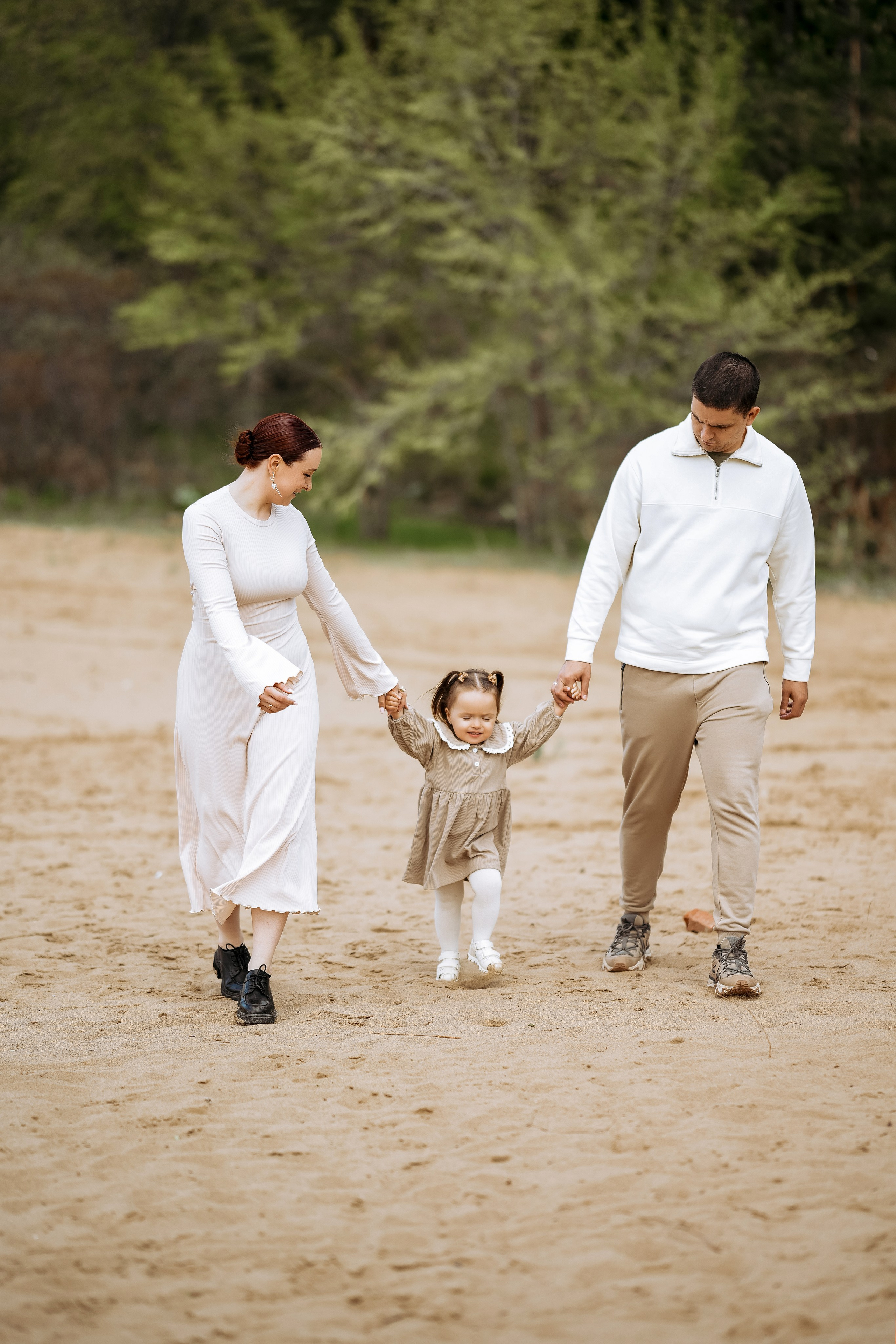 Берег Волги. Семейный и свадебный фотограф в Ульяновске Арина Авдеева