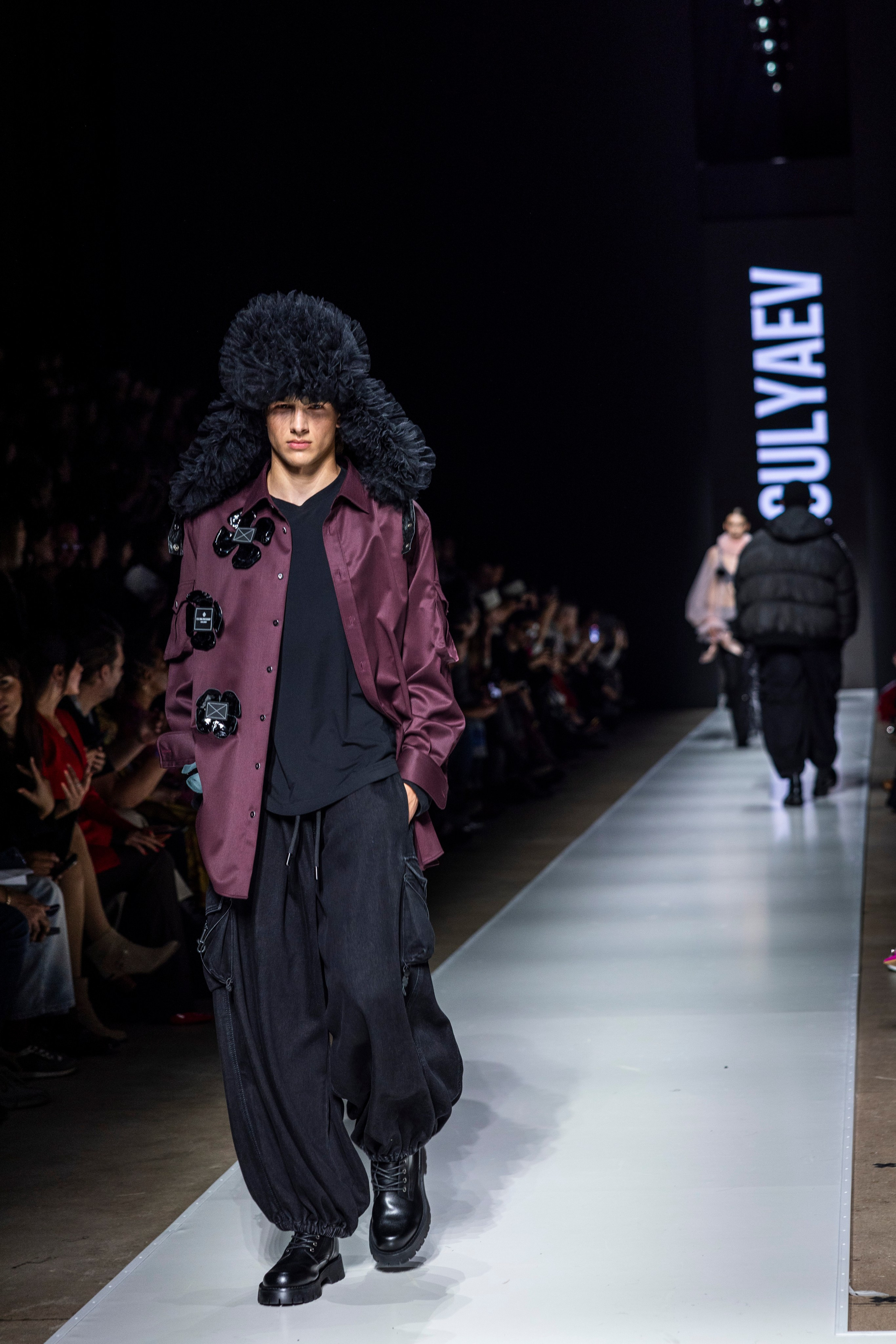 Показ Игоря Гуляева 2024. Фотограф в Москве Ира Никина