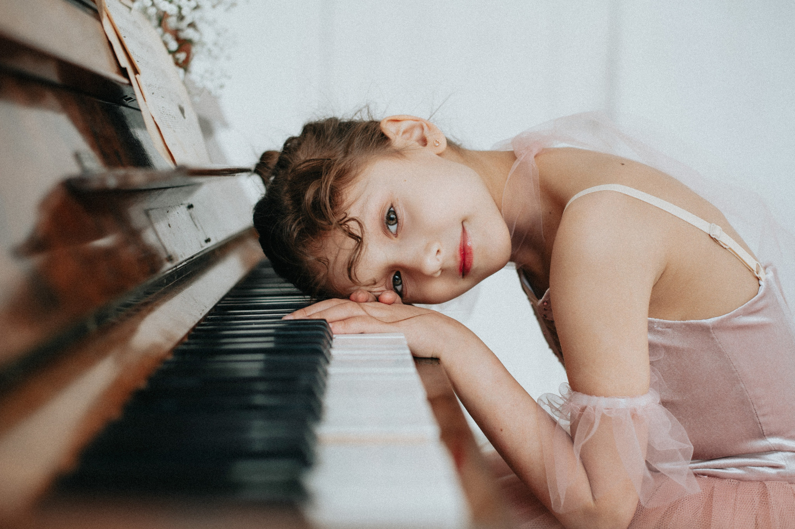 NASTYA. Профессиональный репортажный, коммерческий фотограф в Санкт-Петербурге