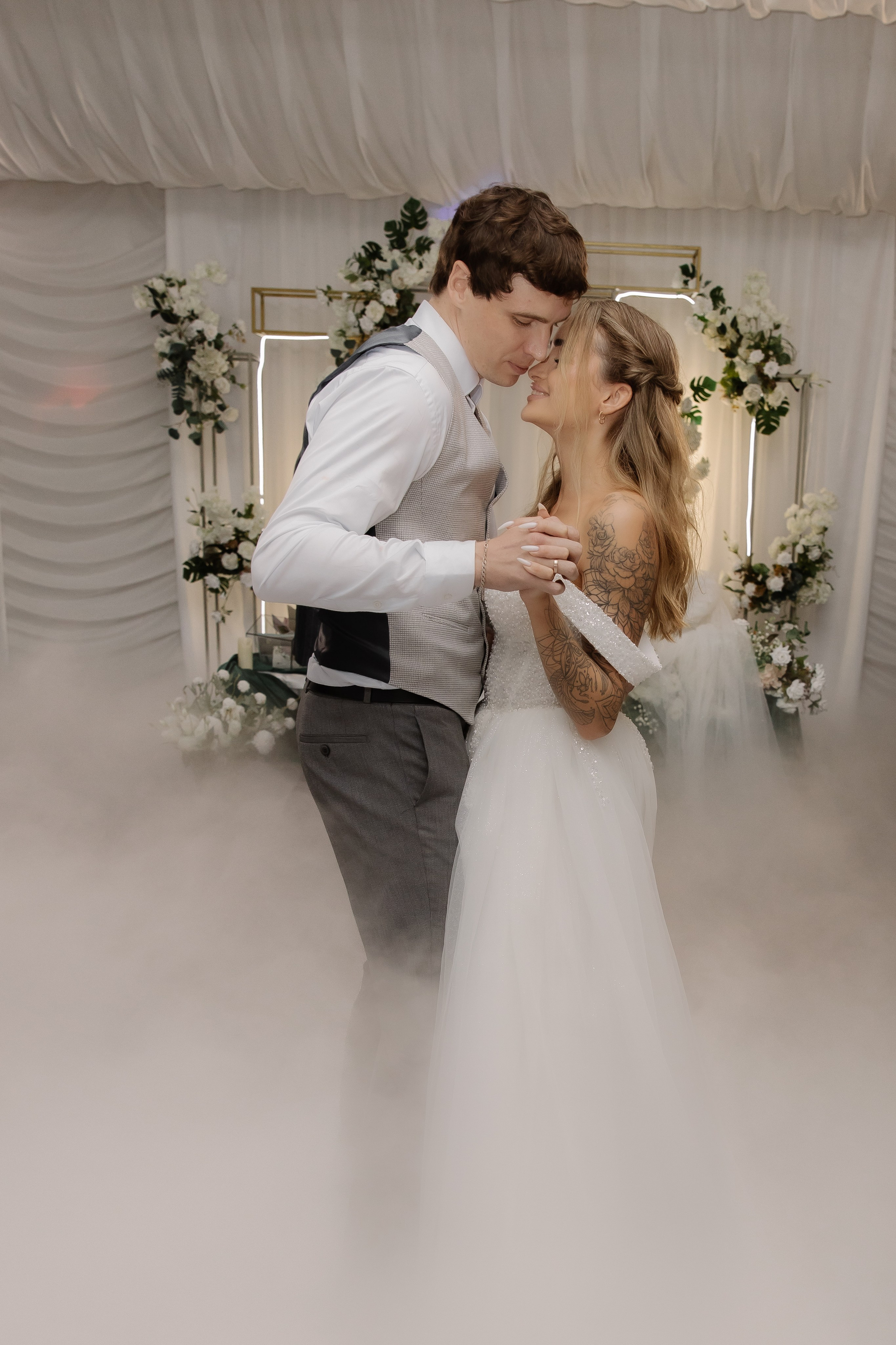 Данил и Кэти отель Реддисон. СВАДЕБНЫЙ ФОТОГРАФ ЧЕЛЯБИНСК