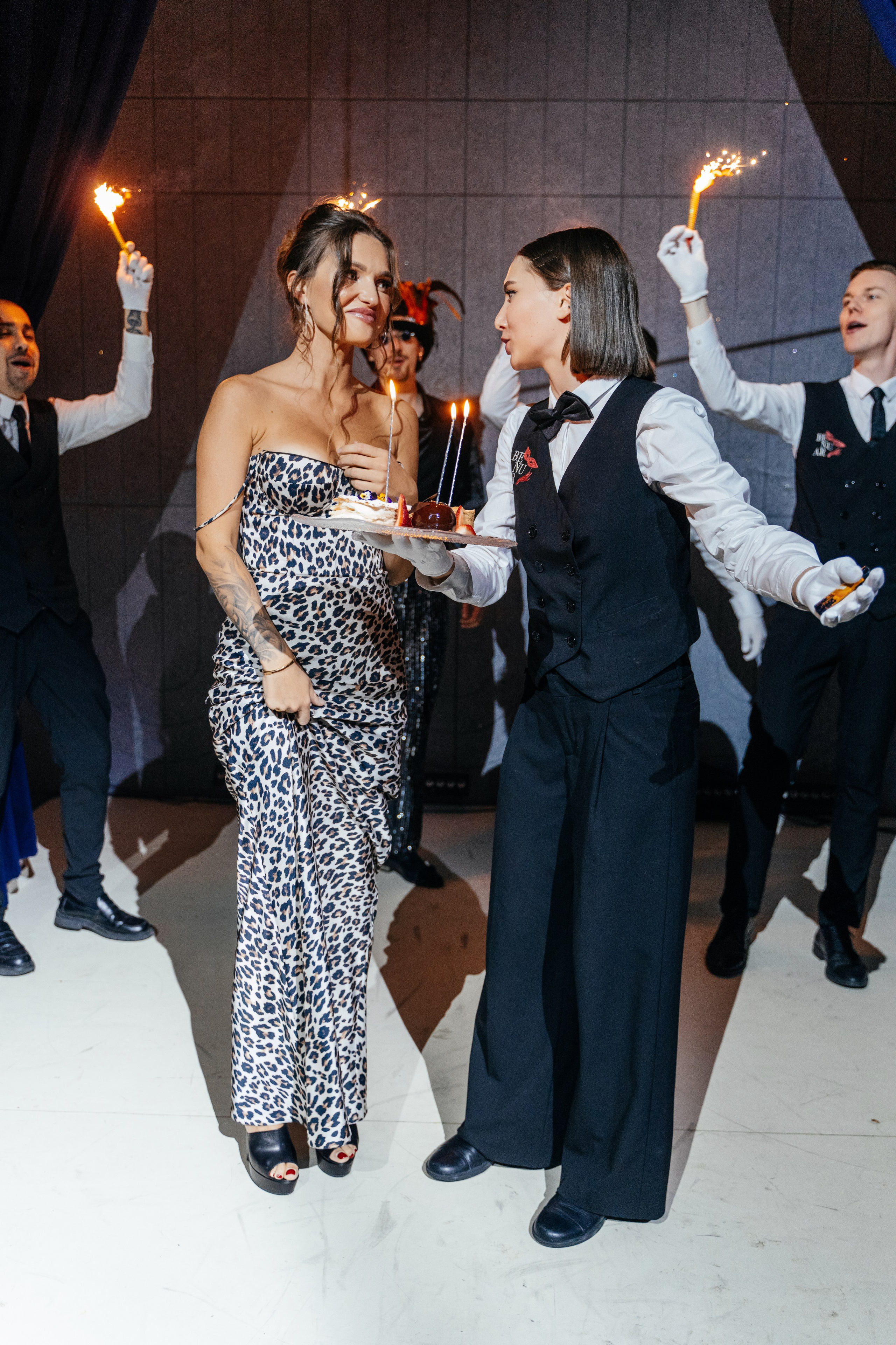 5 апреля (пятница). BENUAR Restaurant