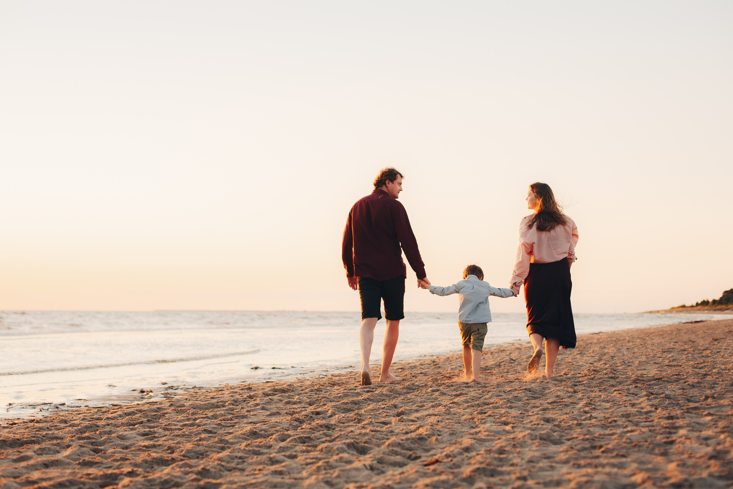 Семейная фотосессия на закате. Фотограф Евгения Мальцева, Архангельск