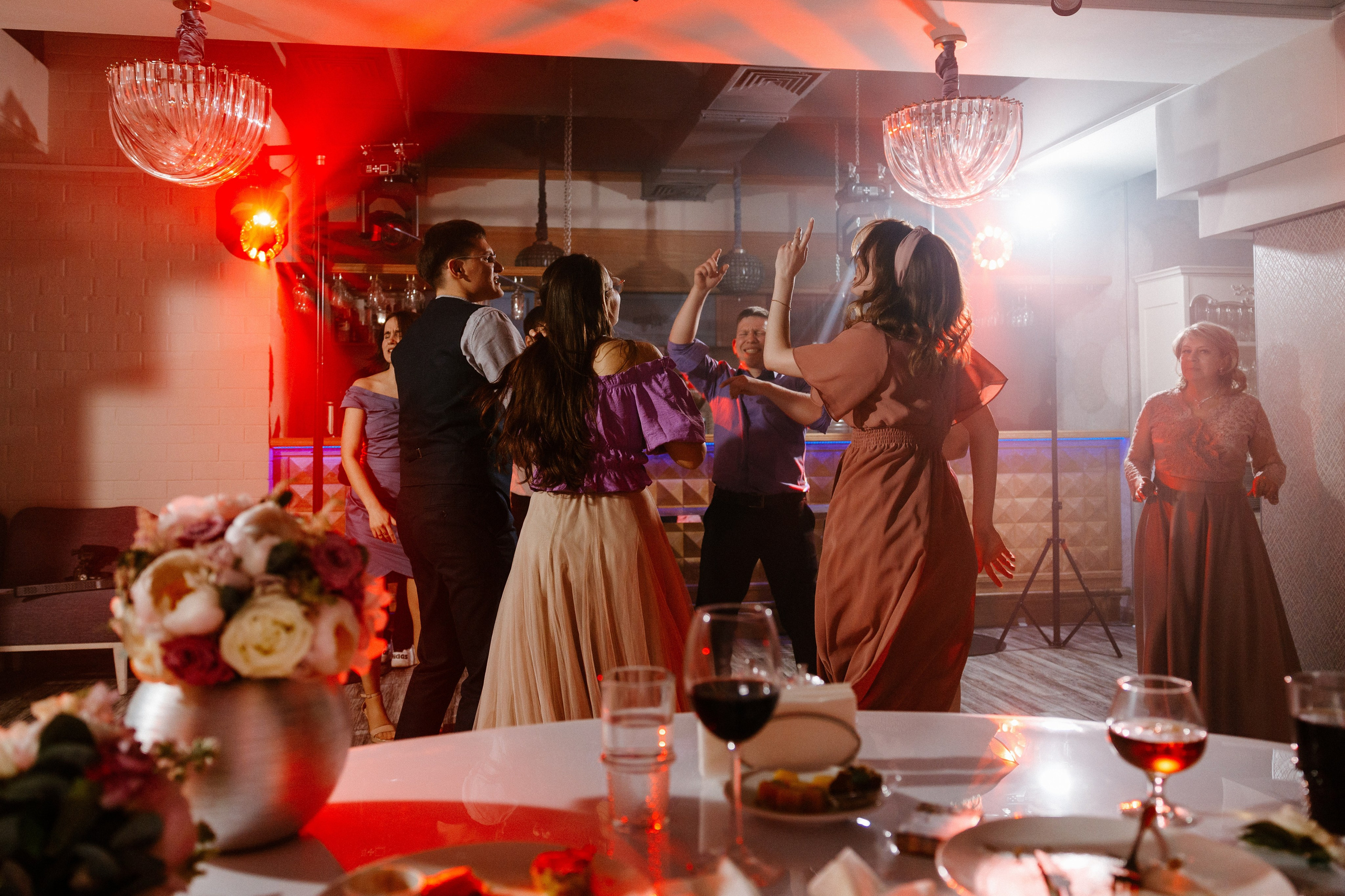 Денис и Юлия. Dieci. Свадебный фотограф Балчугова Мария Екатеринбург