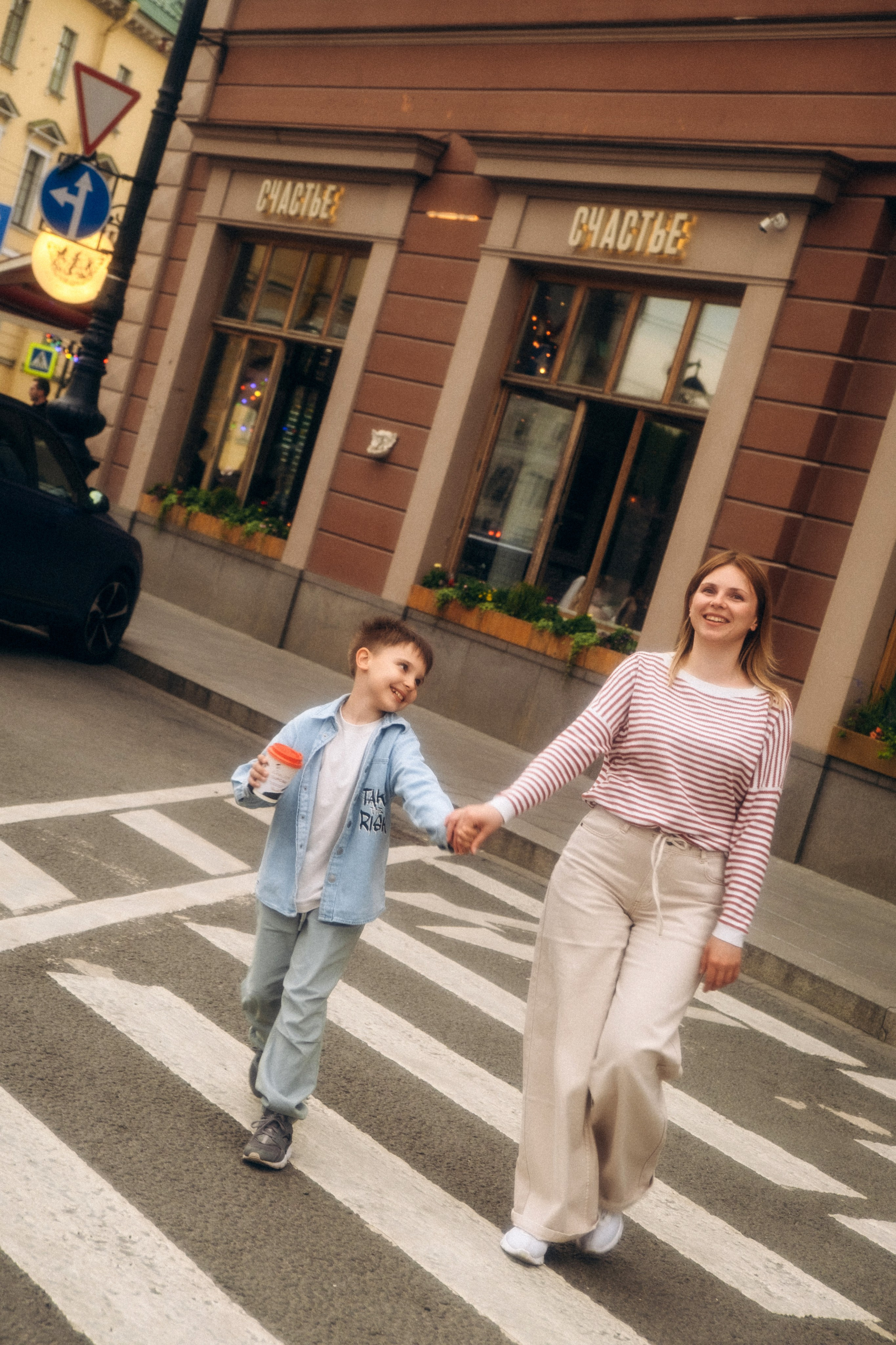 Семейная прогулочная фотосессия в Спб. Фотограф в Санкт-Петербурге Кристина Брянская