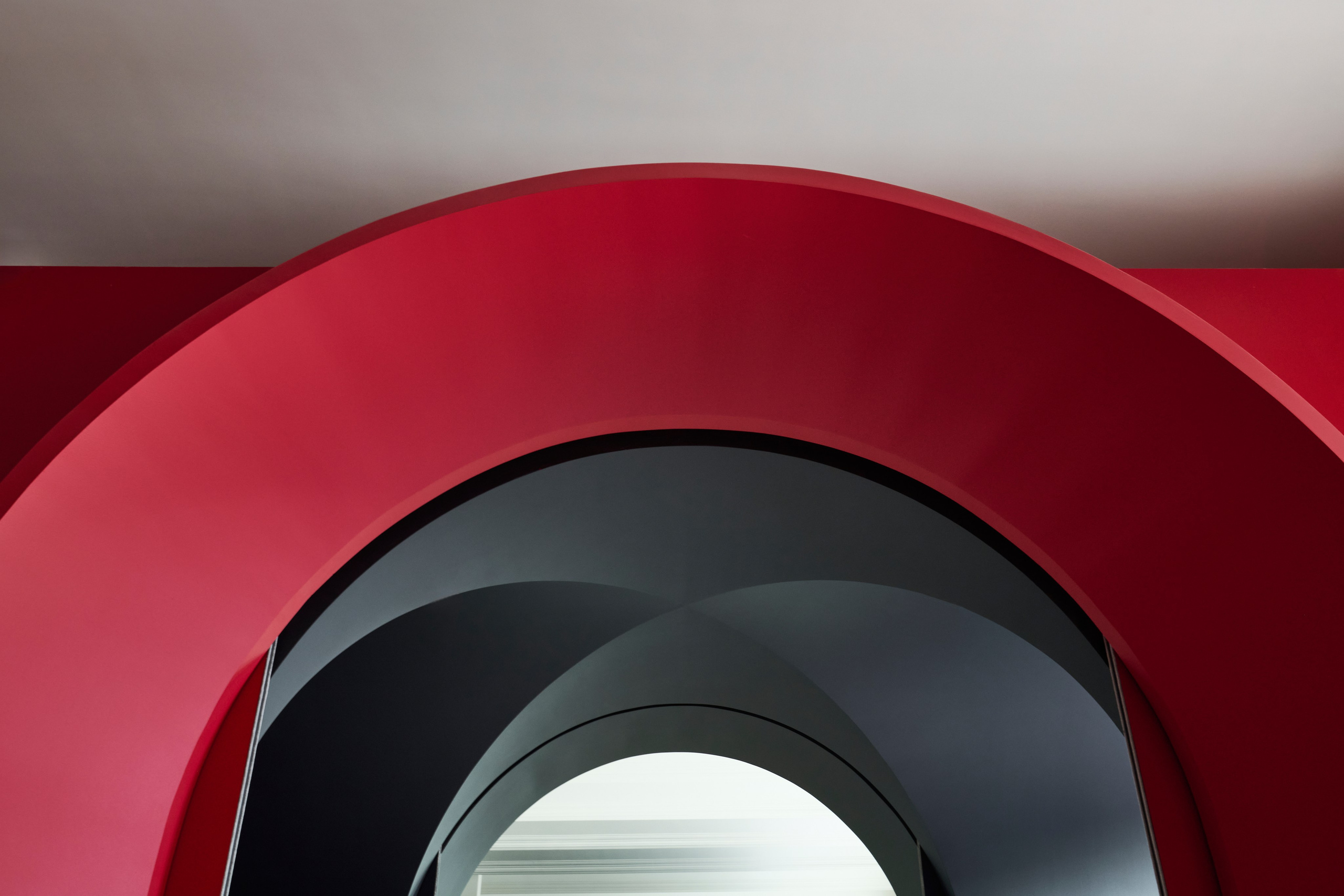 Дом с Атлантами. Фотограф для дизайнеров, застройщиков и бизнеса — интерьеры и архитектура — Свободный Роман в Москве и по России