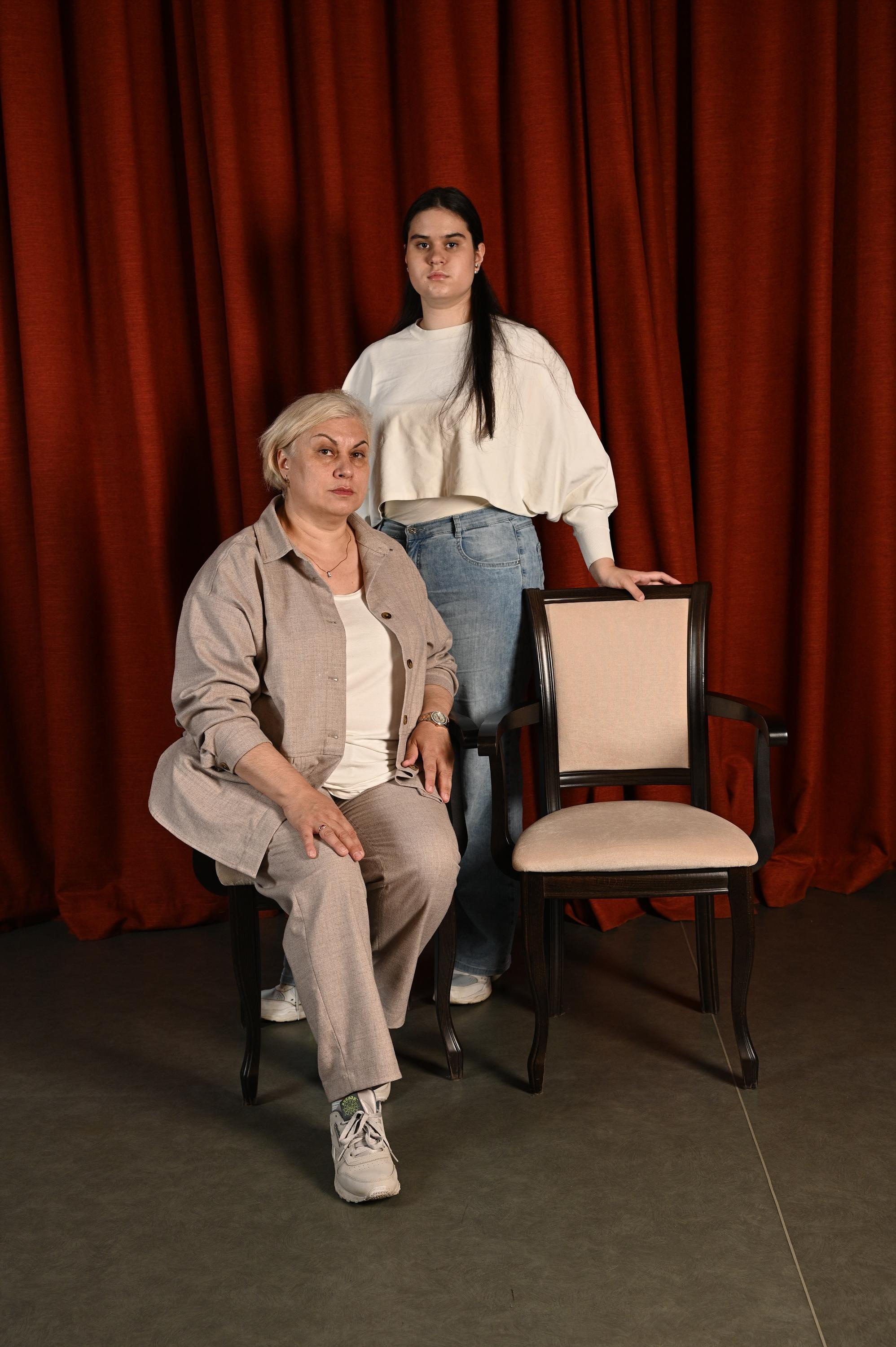 Фотовыставка про семьи героев СВО. Фотопортреты в Казани  фотограф Олег Каракулов