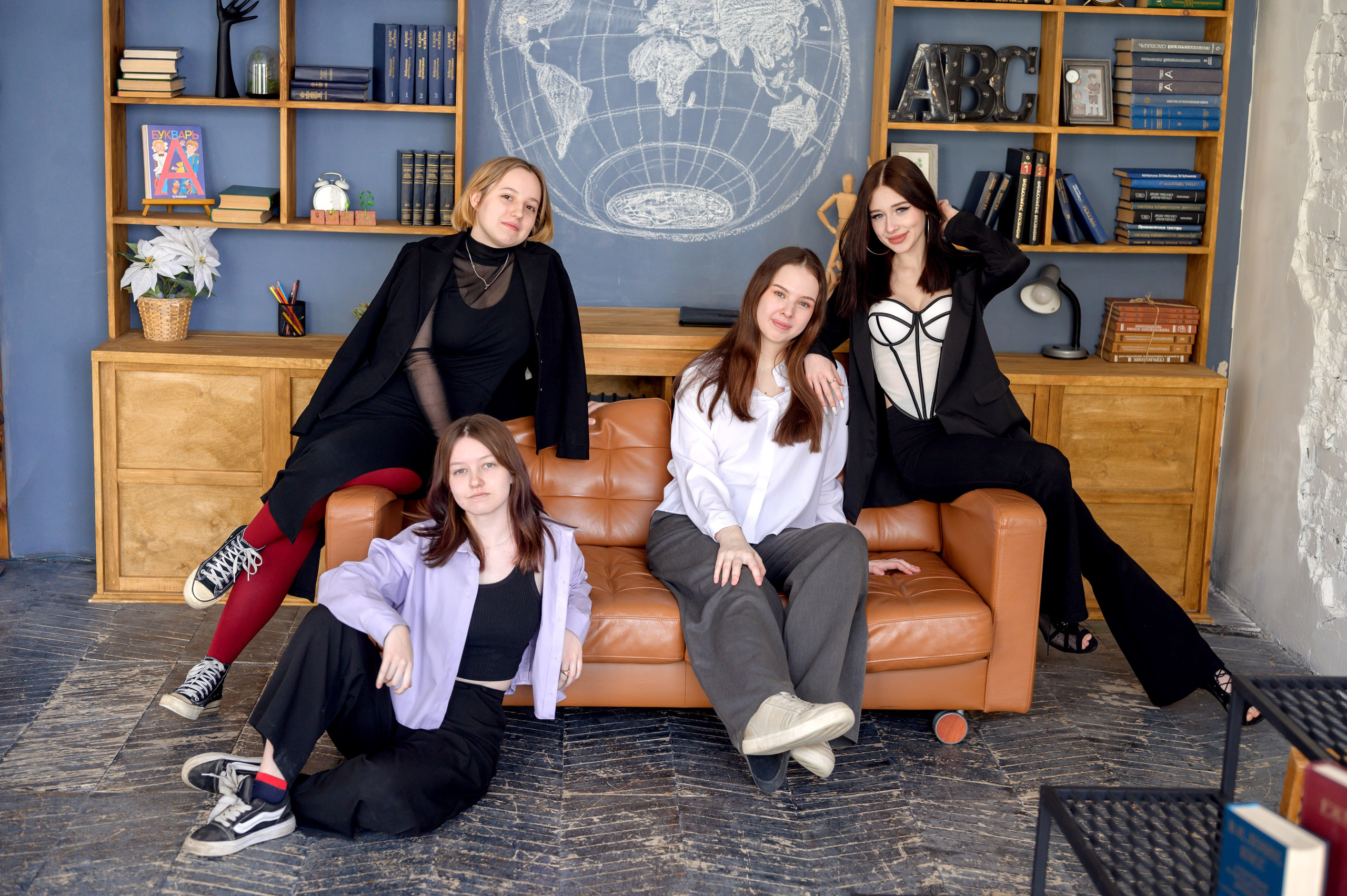 11 класс. студия. Фотограф новорожденных, семейный детский в Тюмени Татьяна Морозова