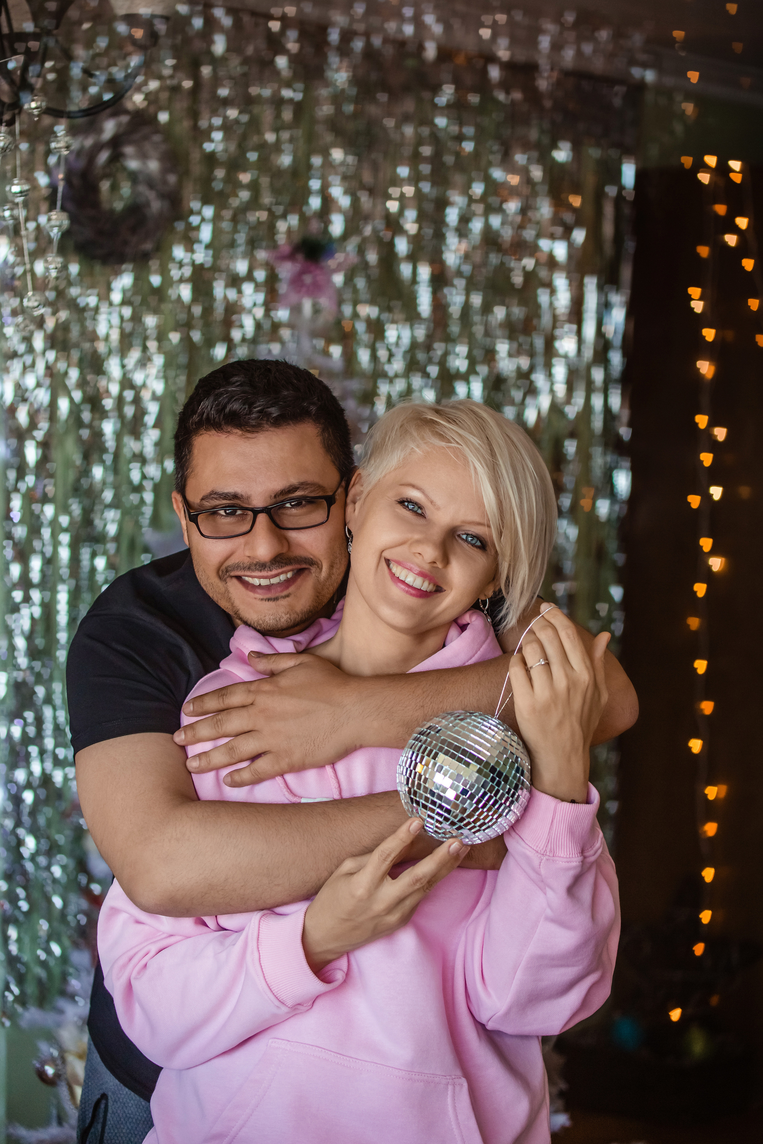 Irina’s New Year content photo session. Professional family and children’s photographer in Izmir Irina Eron