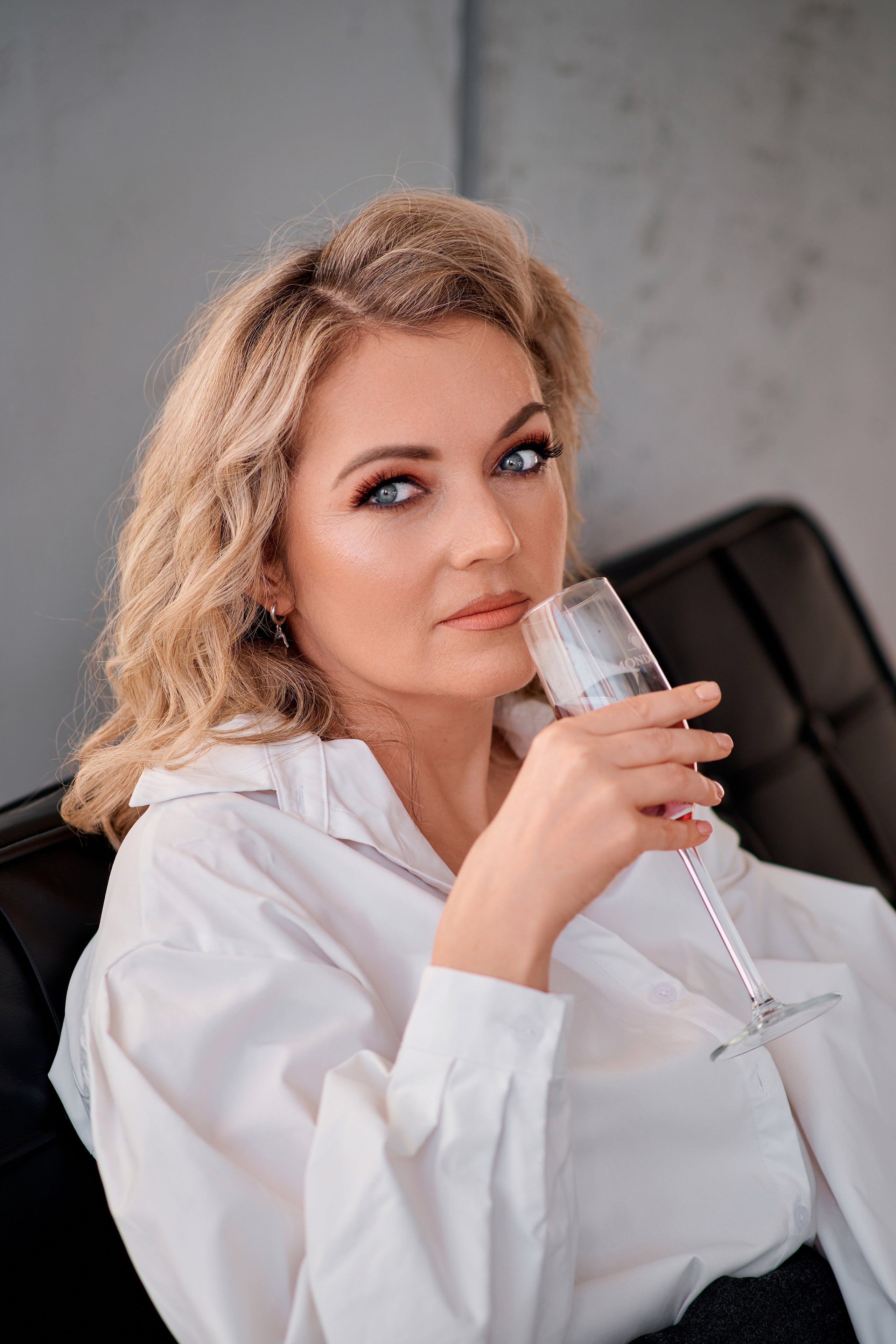 Олеся. Nail мастер. Портретная и контент съемка. Фотограф Таганрог Анна Трайжон