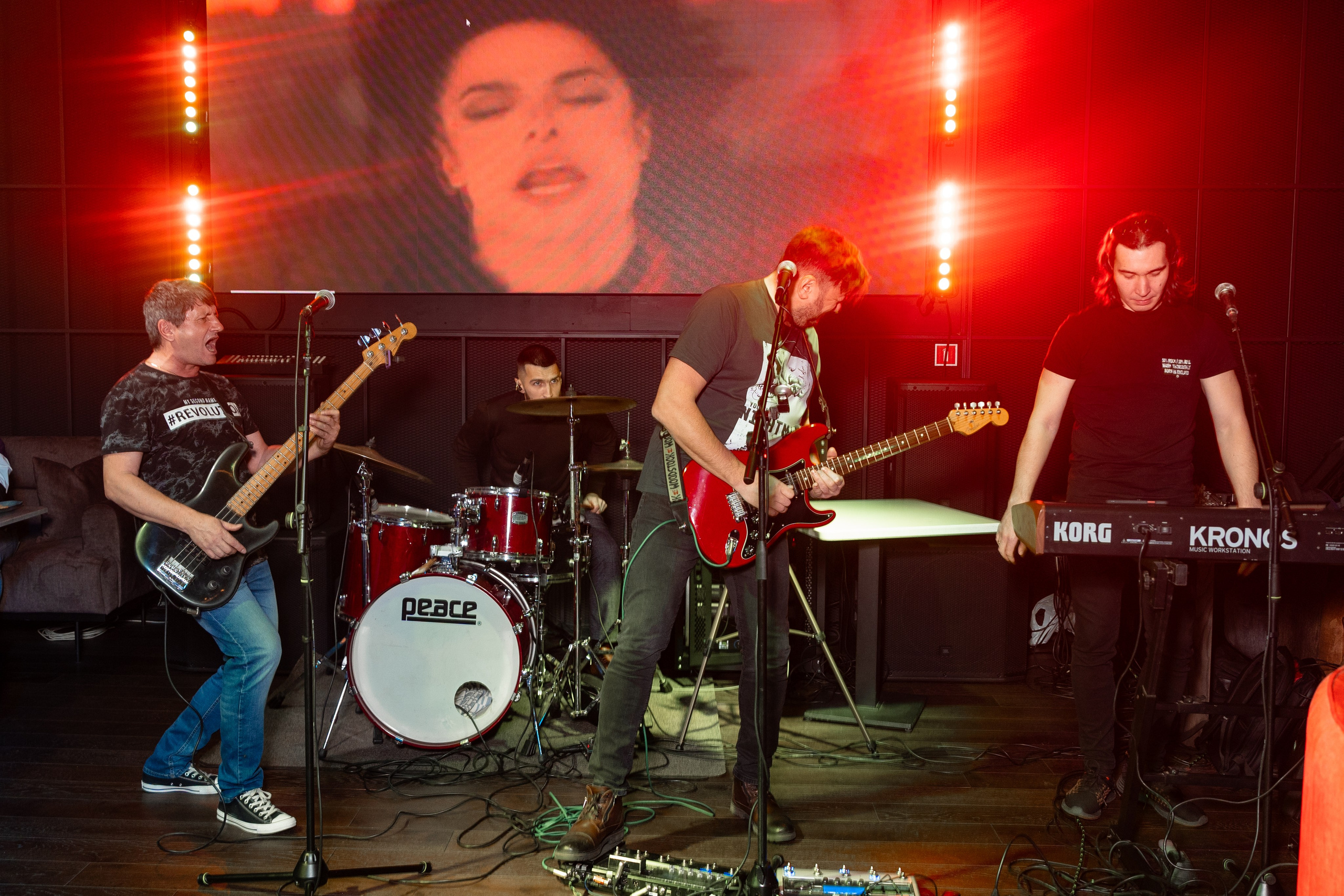 Мята Platinum Атлантис. Фотограф Никита Комаров