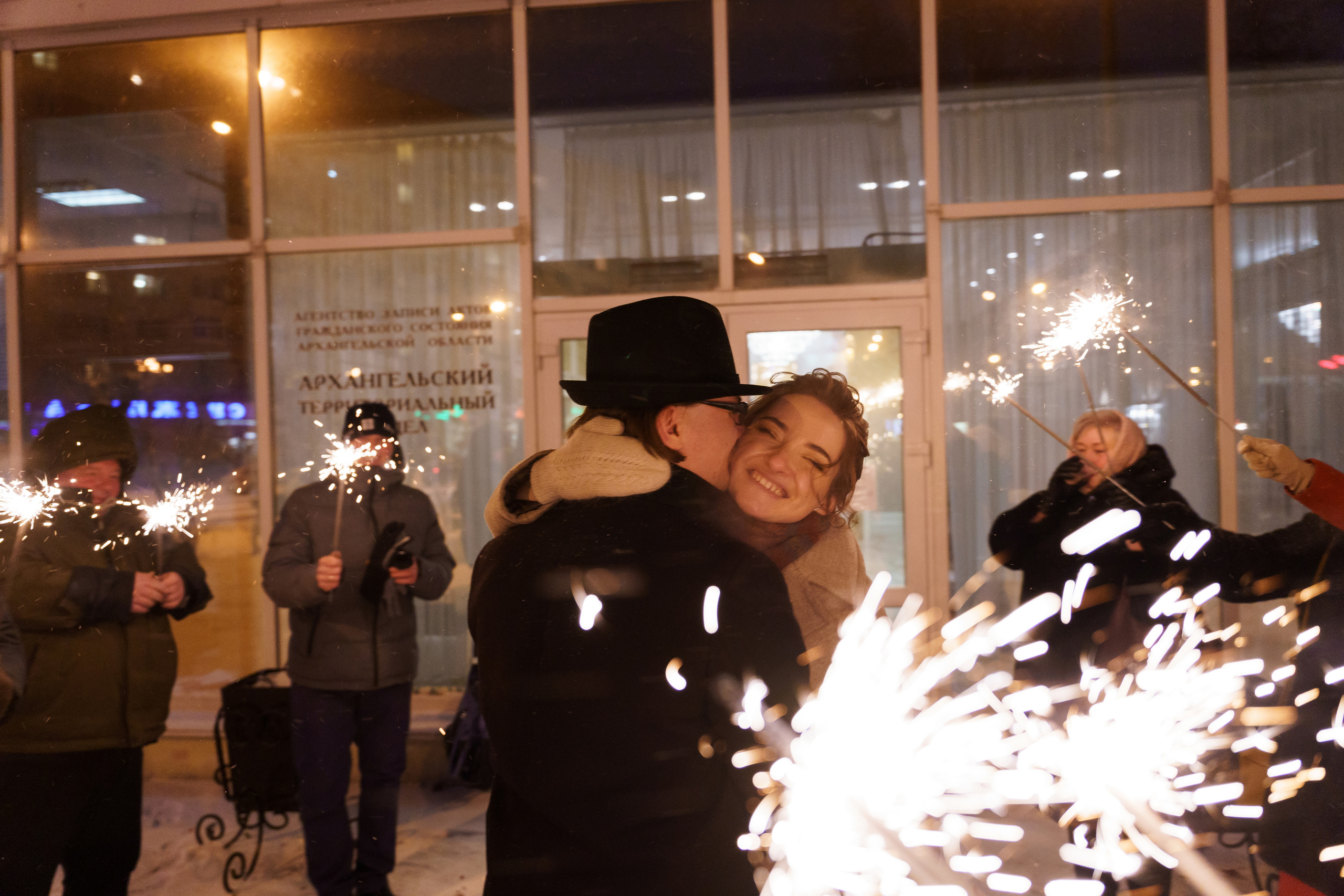 Свадебный фотограф Евгения Языкова в Архангельске – классика и репортаж