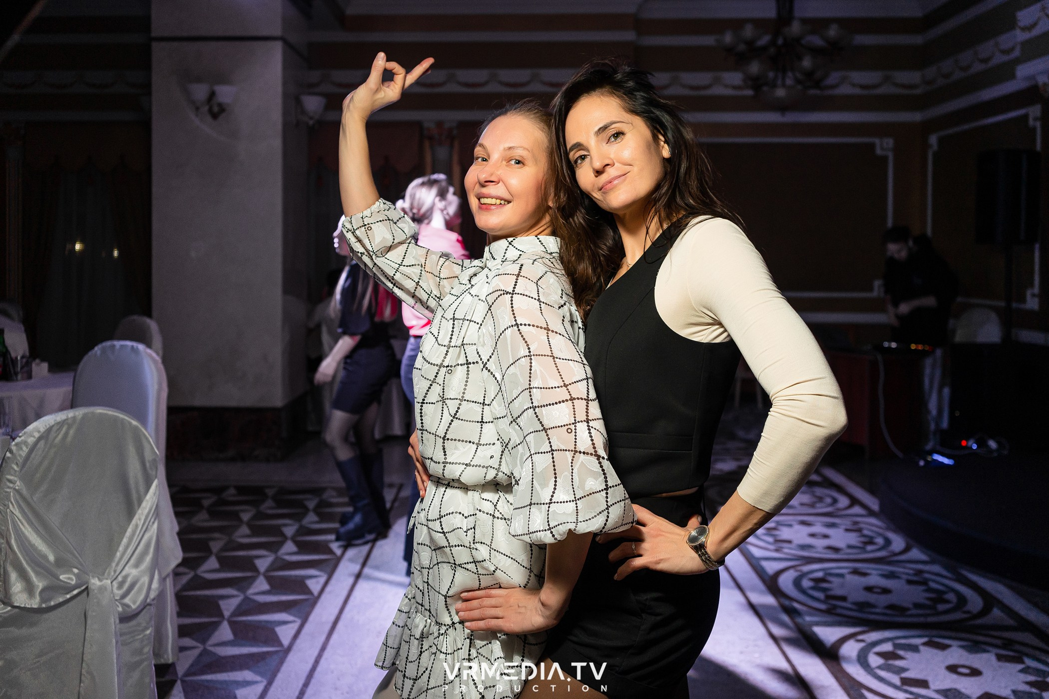 Mash Up Band в ресторане «Империя»