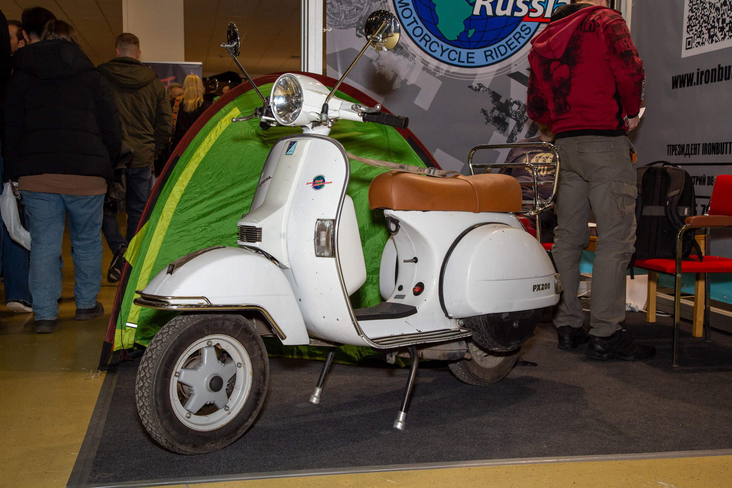 Фотопрогулка по выставке Поехали 2022. «Студия DRONAVT`s» — видеосъёмка и фотография г. Москва