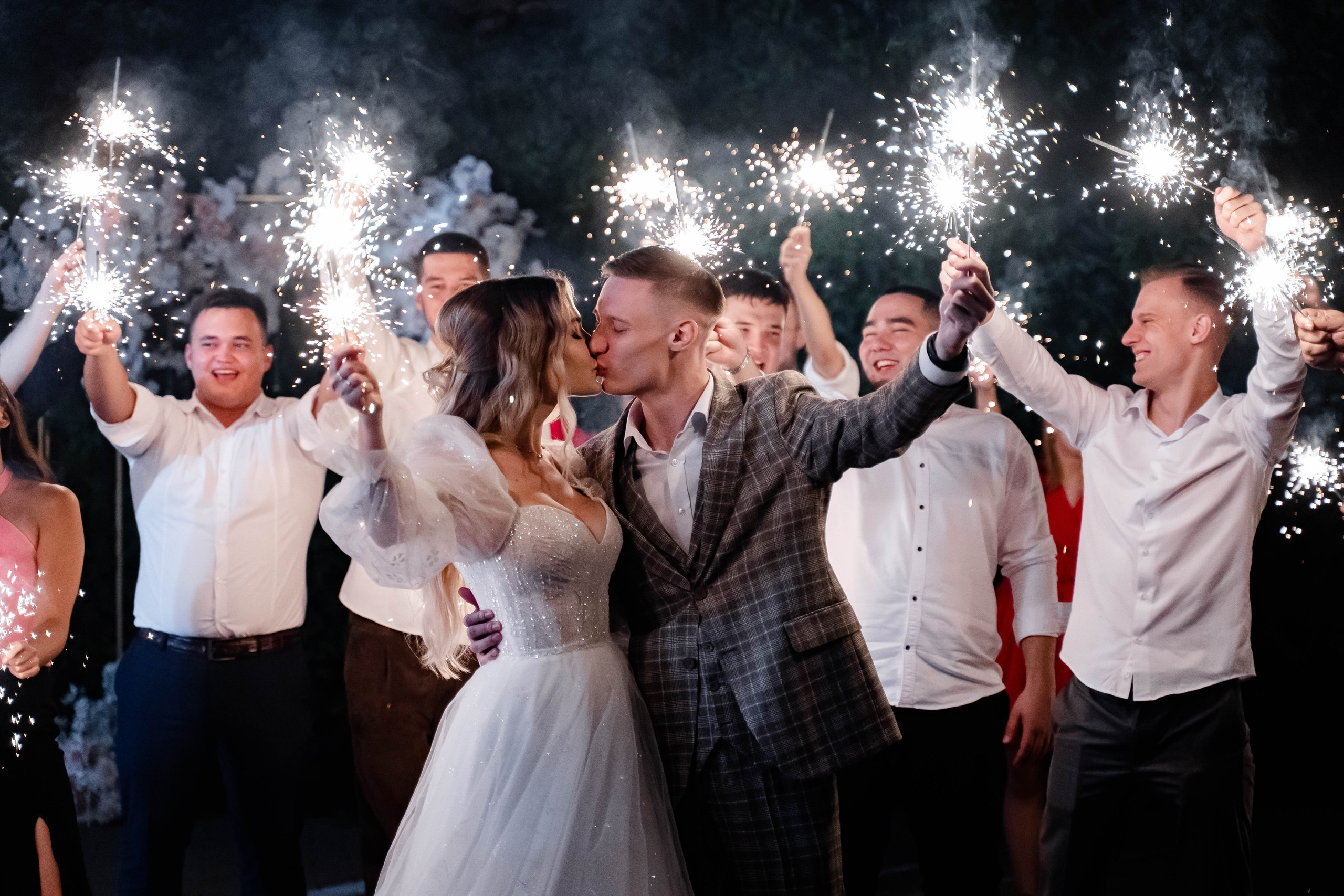 Никита + Лада. Свадебный и репортажный фотограф в Уфе и по России