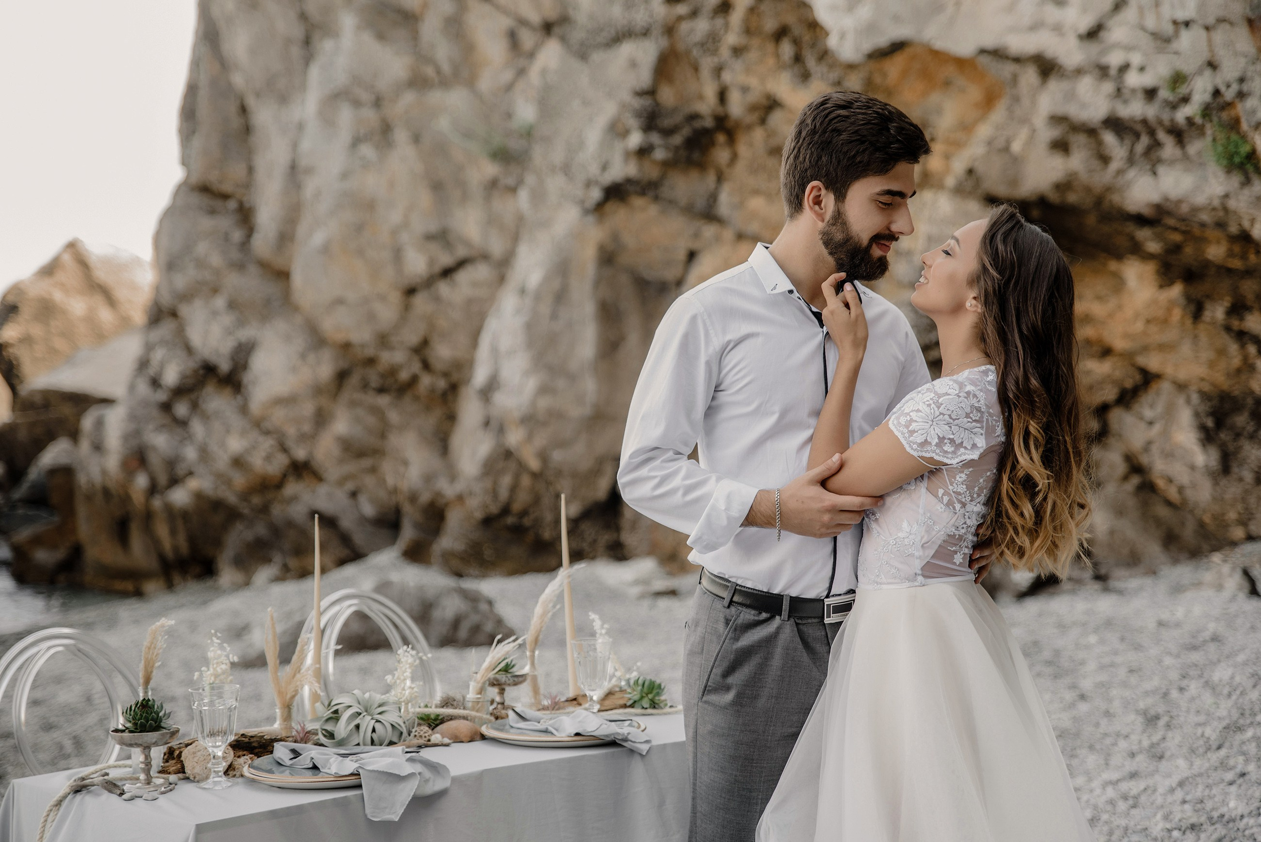 Свадебная фотосессия и выездная регистрация брака на берегу моря. Свадебный и семейный фотограф в Москве Светлана Зоткина
