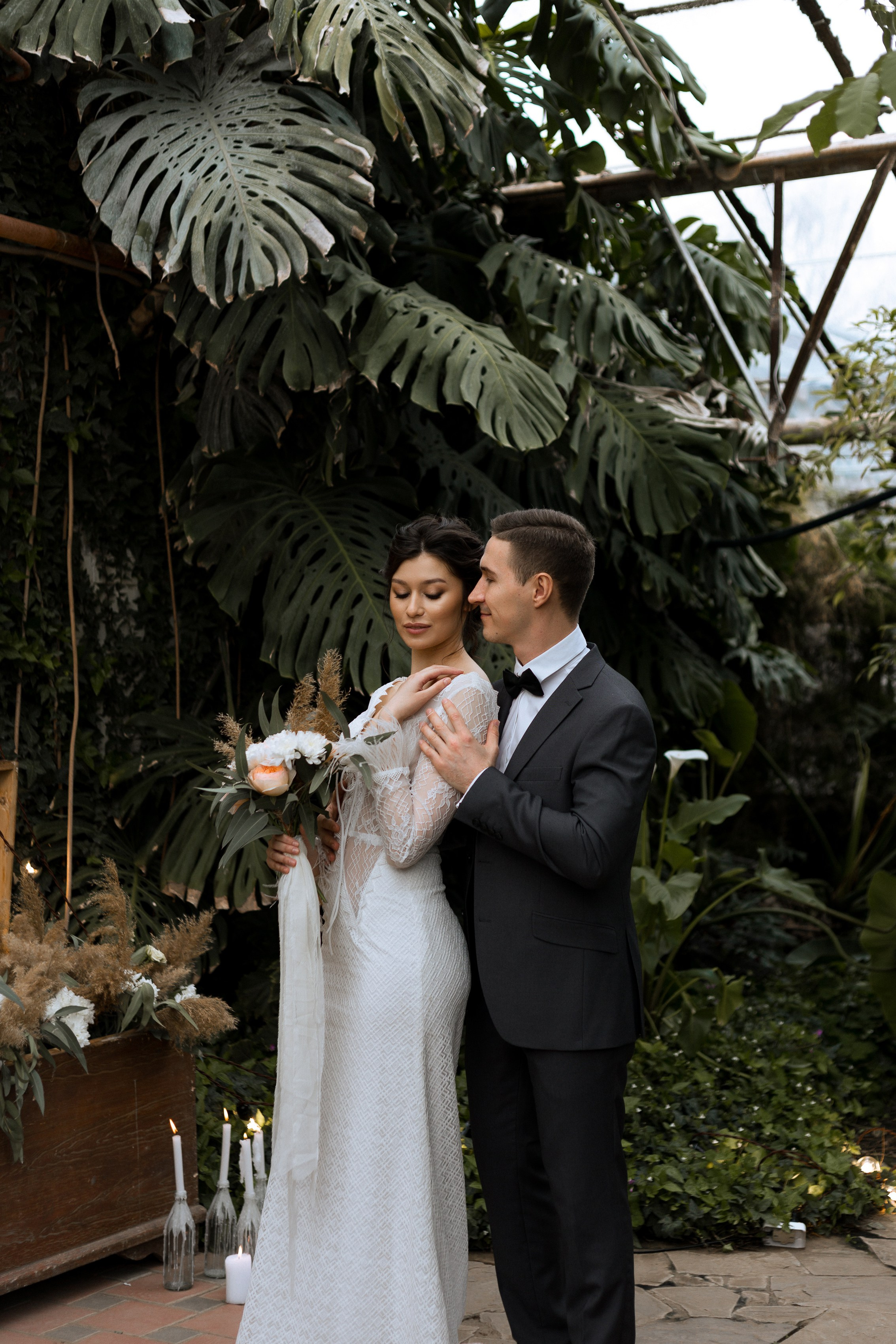 Свадебная фотосессия в оранжерее. Свадебный и семейный фотограф в Волгограде Кристина Иванова