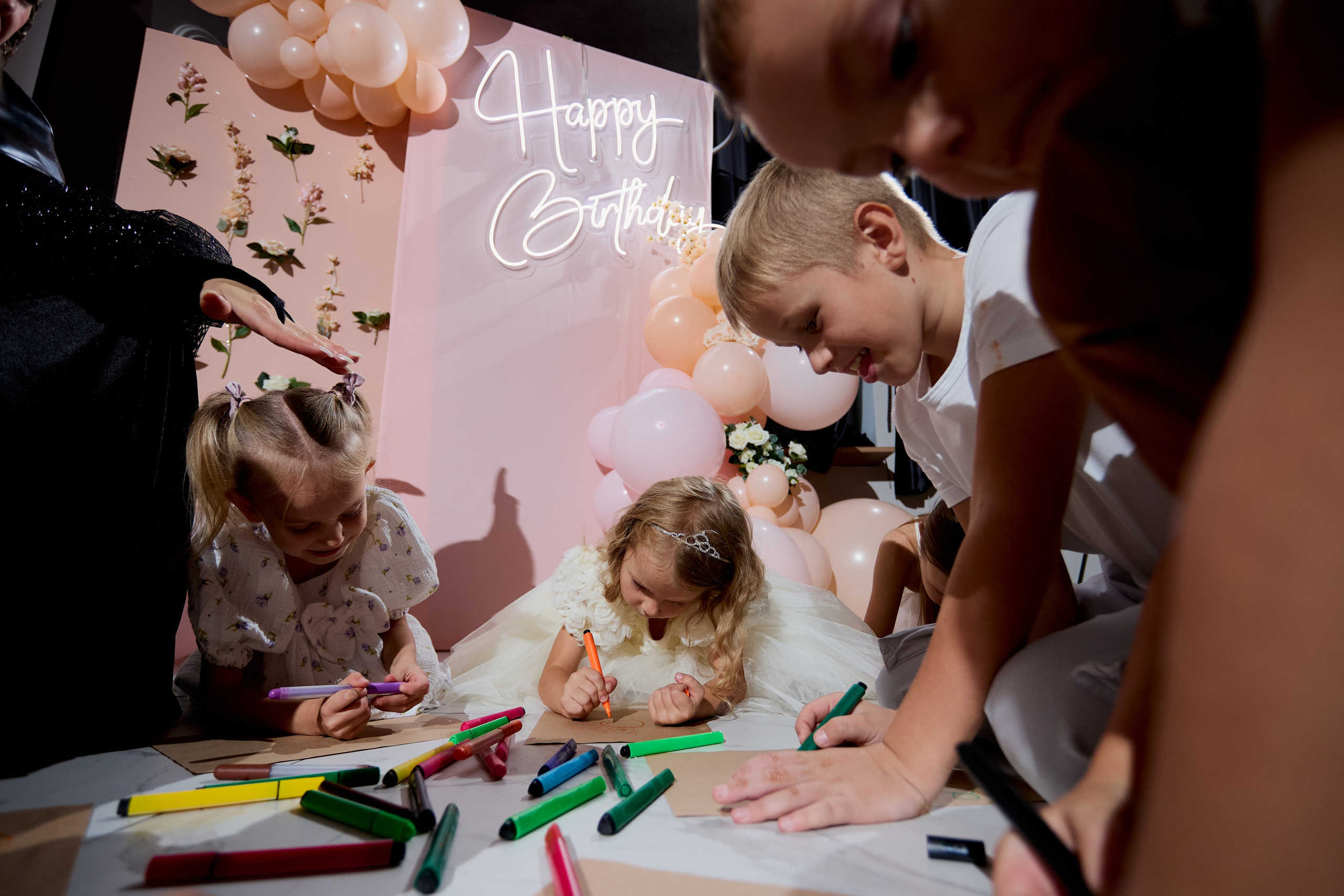 Малифисента и Тесла шоу. Свадебный фотограф Москва и Московская область Борисов Сергей