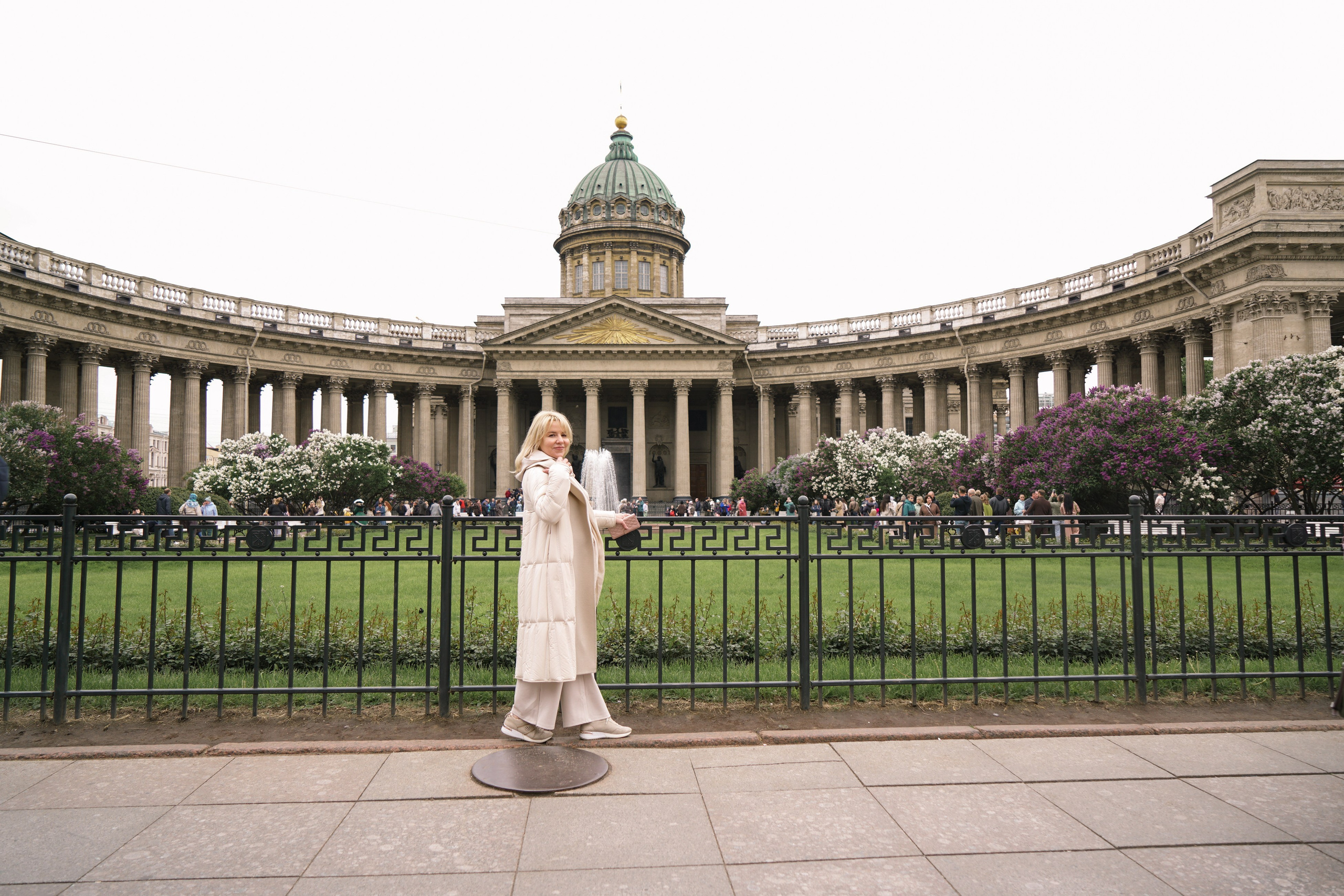 Ольга. Прогулка в Питере. Контент- фотограф, рилсмейкер в Санкт- Петербурге Елена Грие