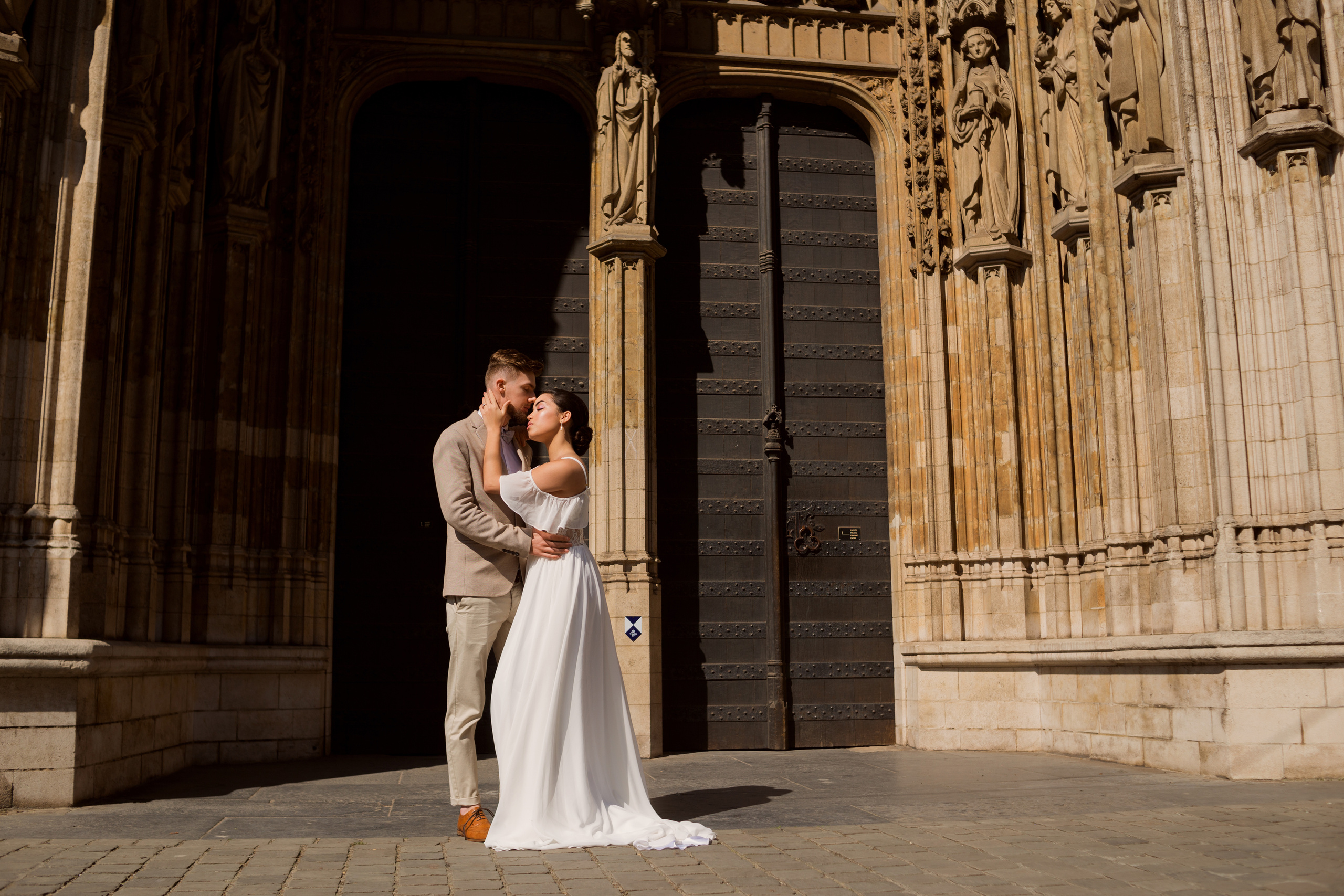 Свадебная фотосъемка для Корали и Эстабана в Брюсселе, Бельгия. Свадебный и семейный фотограф в Москве Евгения Лисина